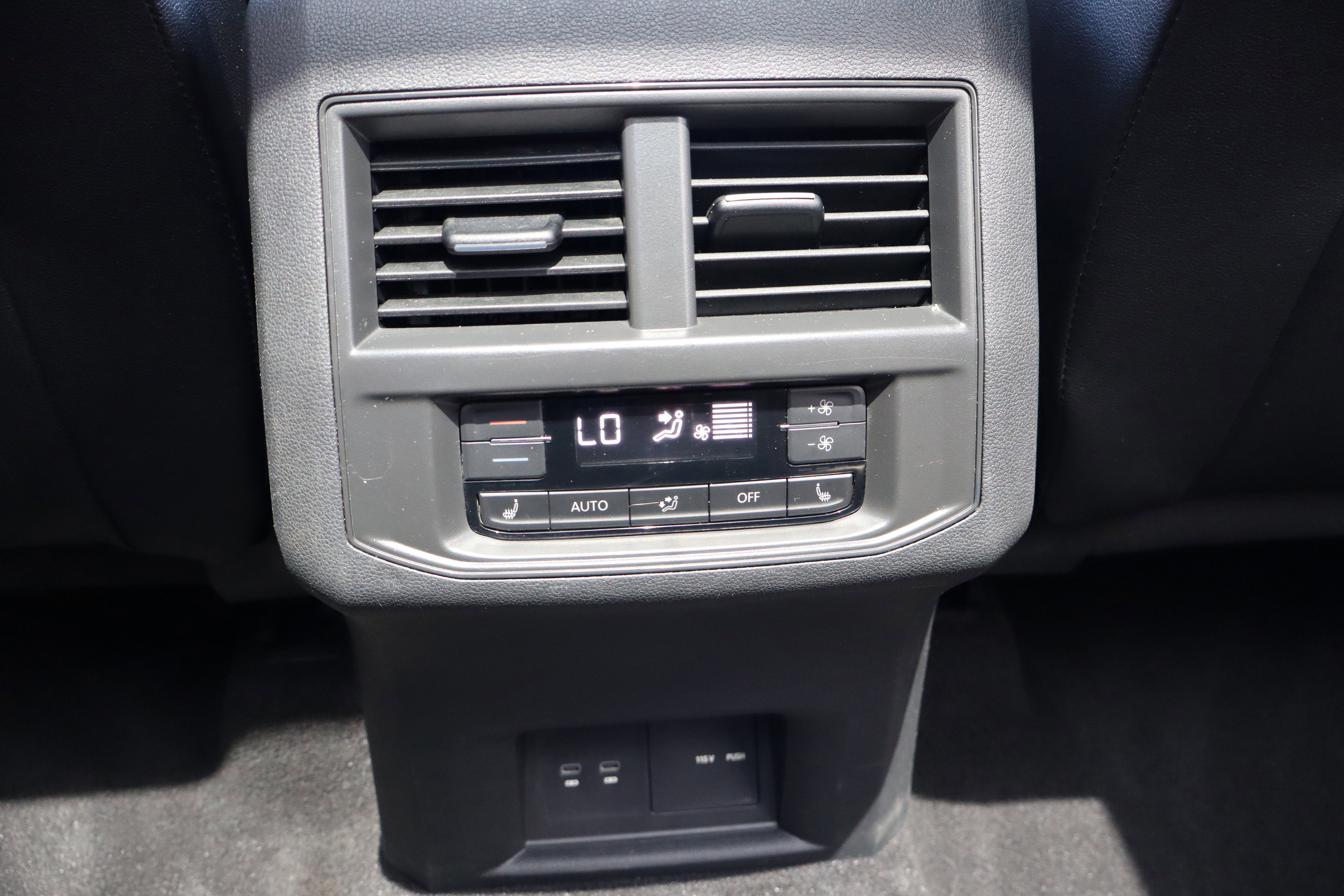 2021 Volkswagen Atlas 3.6L V6 SEL Premium