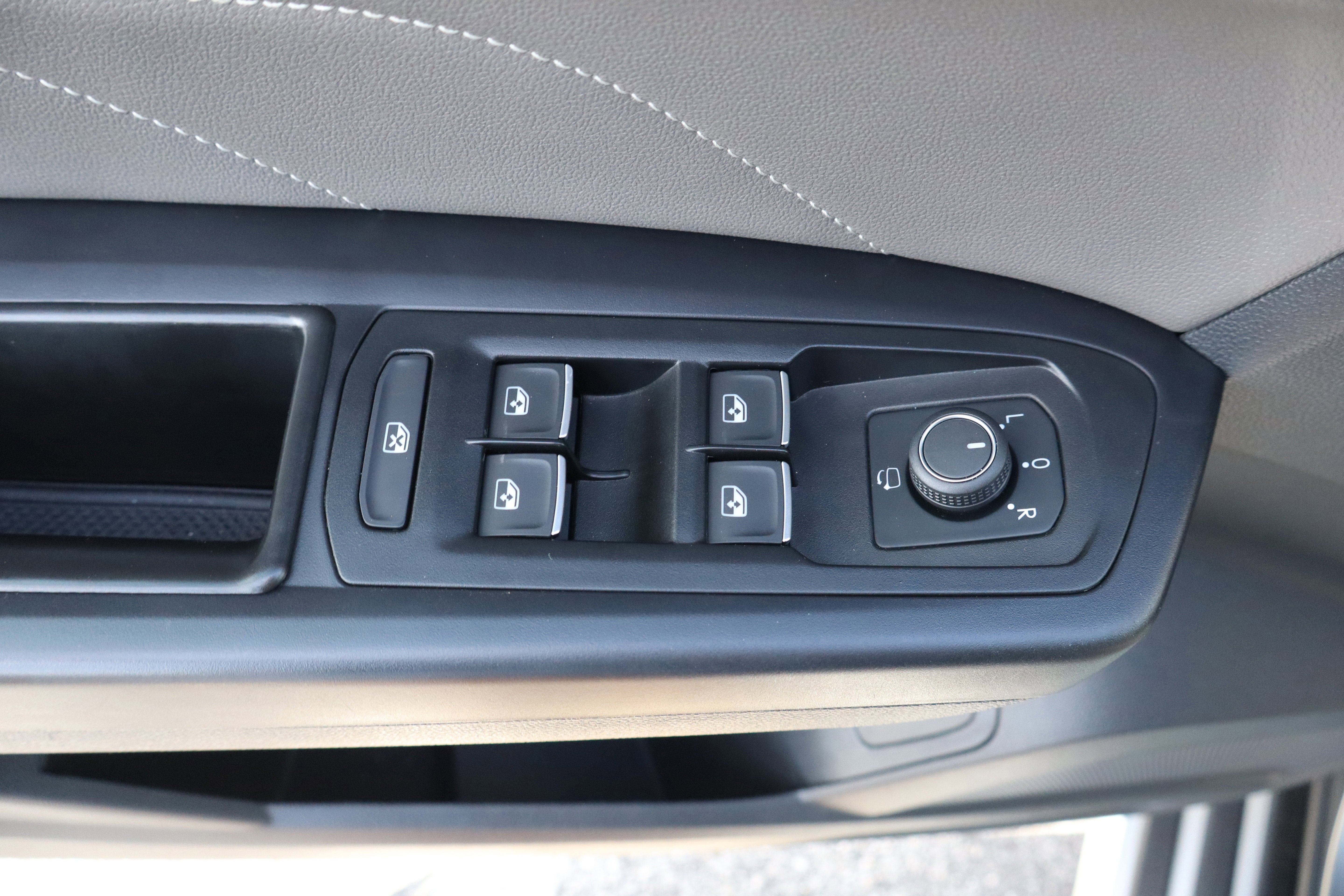 2021 Volkswagen Atlas 3.6L V6 SEL Premium