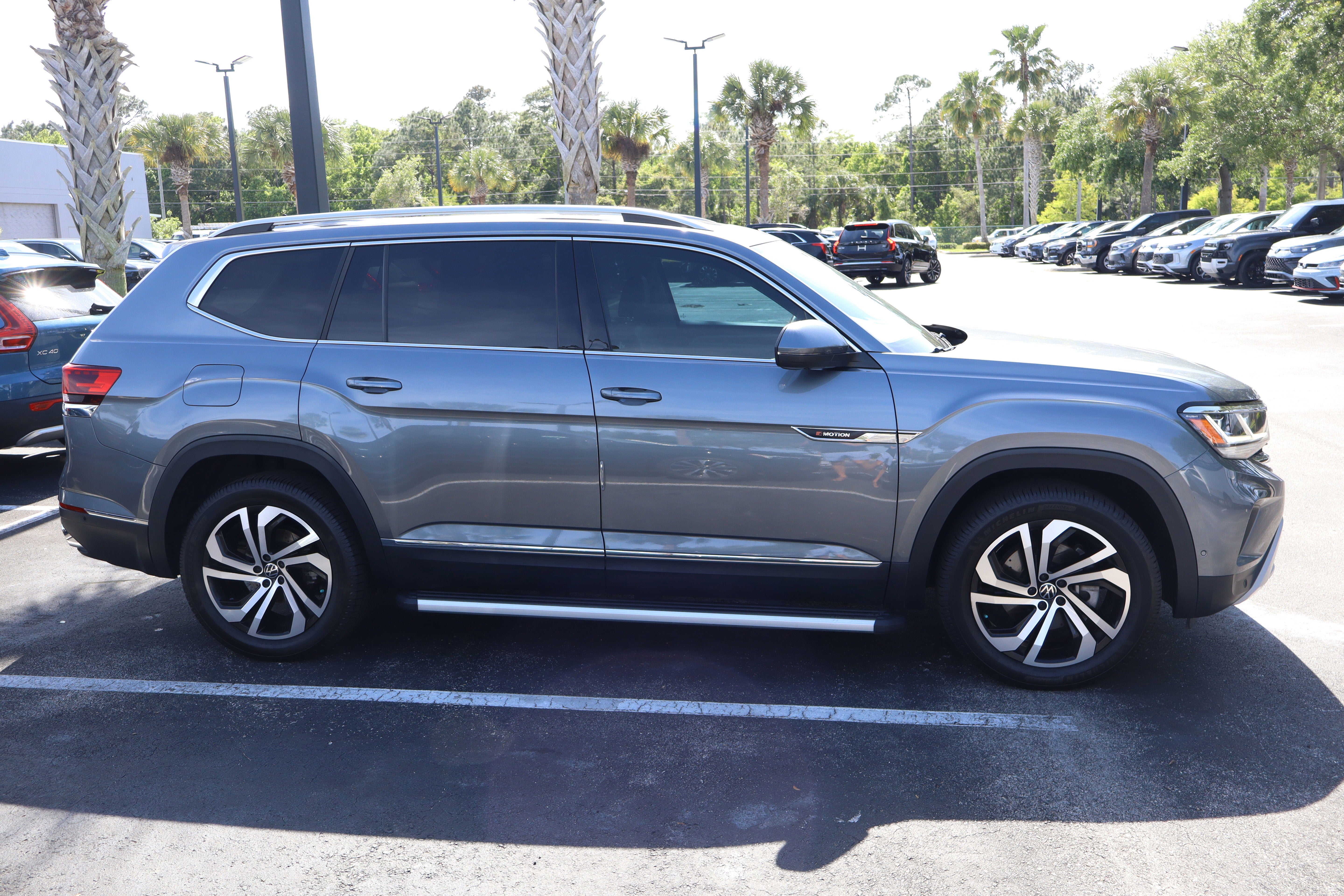 2021 Volkswagen Atlas 3.6L V6 SEL Premium