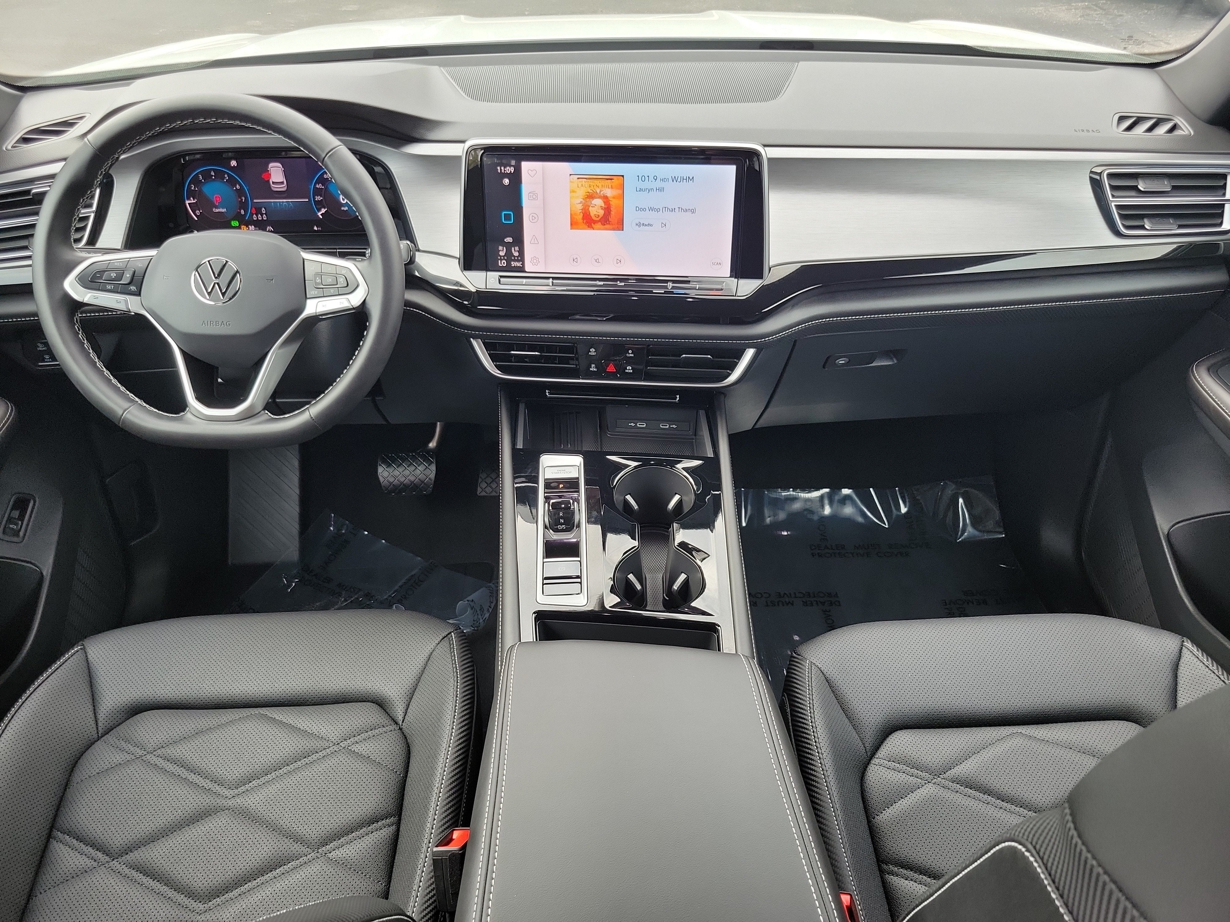 2026 Volkswagen Atlas Cross Sport 2.0T SE w/Technology