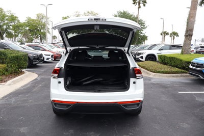 2023 Volkswagen Atlas Cross Sport 2.0T SE w/Technology