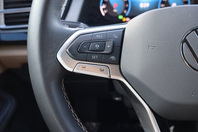 2024 Volkswagen Atlas Cross Sport 2.0T SE w/Technology