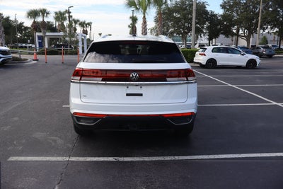 2024 Volkswagen Atlas Cross Sport 2.0T SE w/Technology