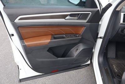 2023 Volkswagen Atlas 2.0T SE w/Technology