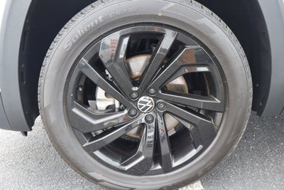 2023 Volkswagen Atlas 2.0T SE w/Technology