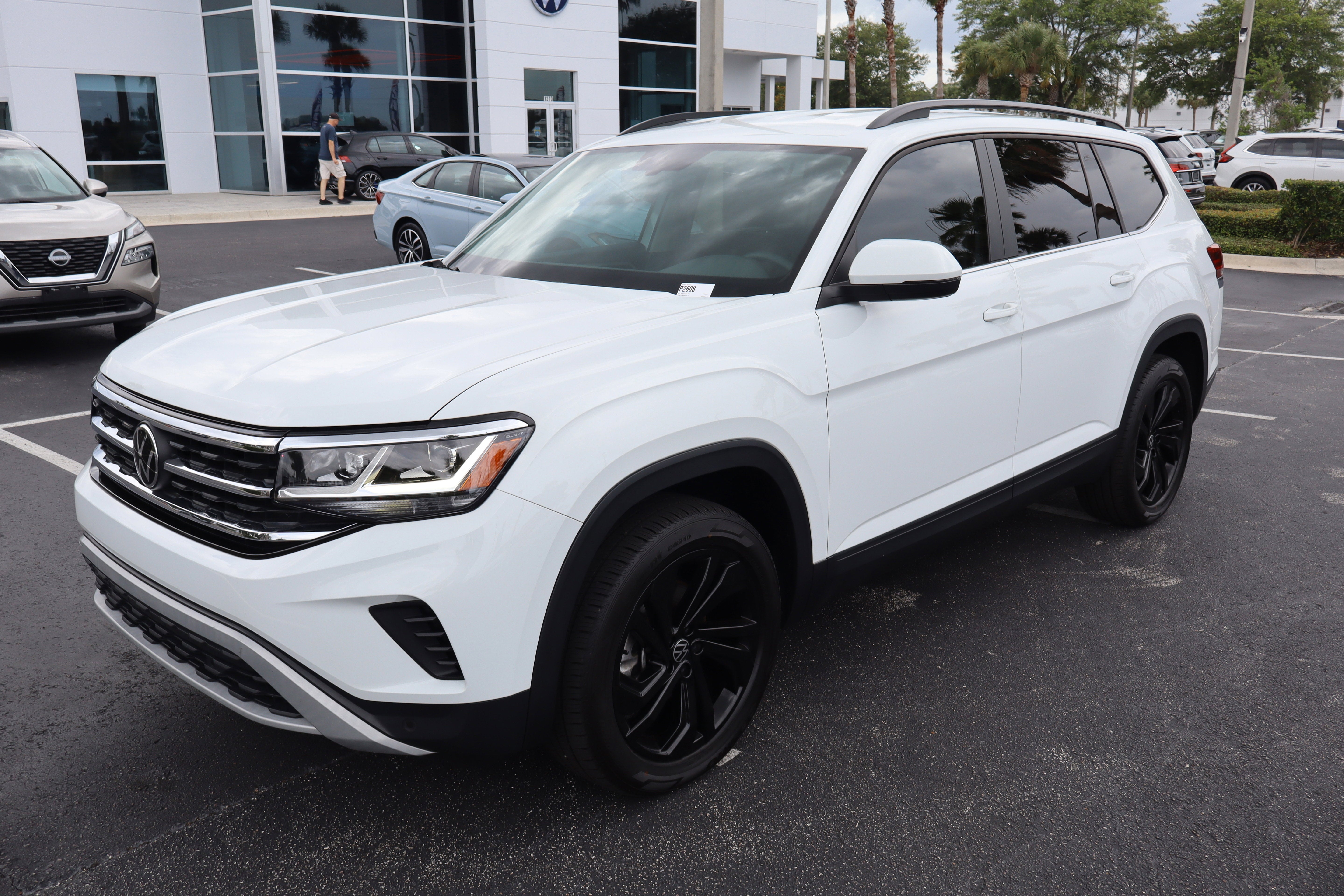 2023 Volkswagen Atlas 2.0T SE w/Technology