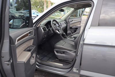 2021 Volkswagen Atlas 3.6L V6 SE w/Technology