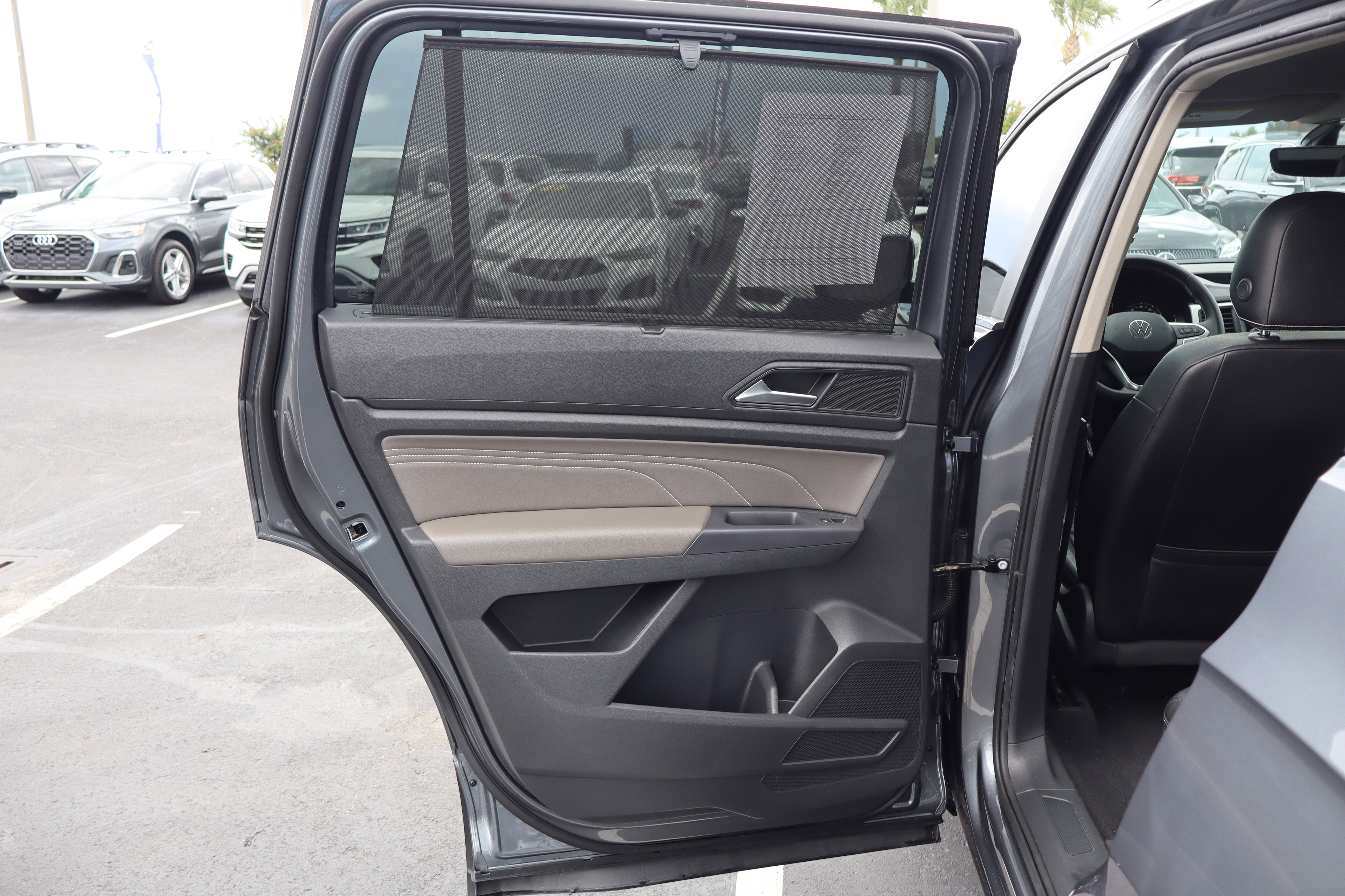 2021 Volkswagen Atlas 3.6L V6 SE w/Technology