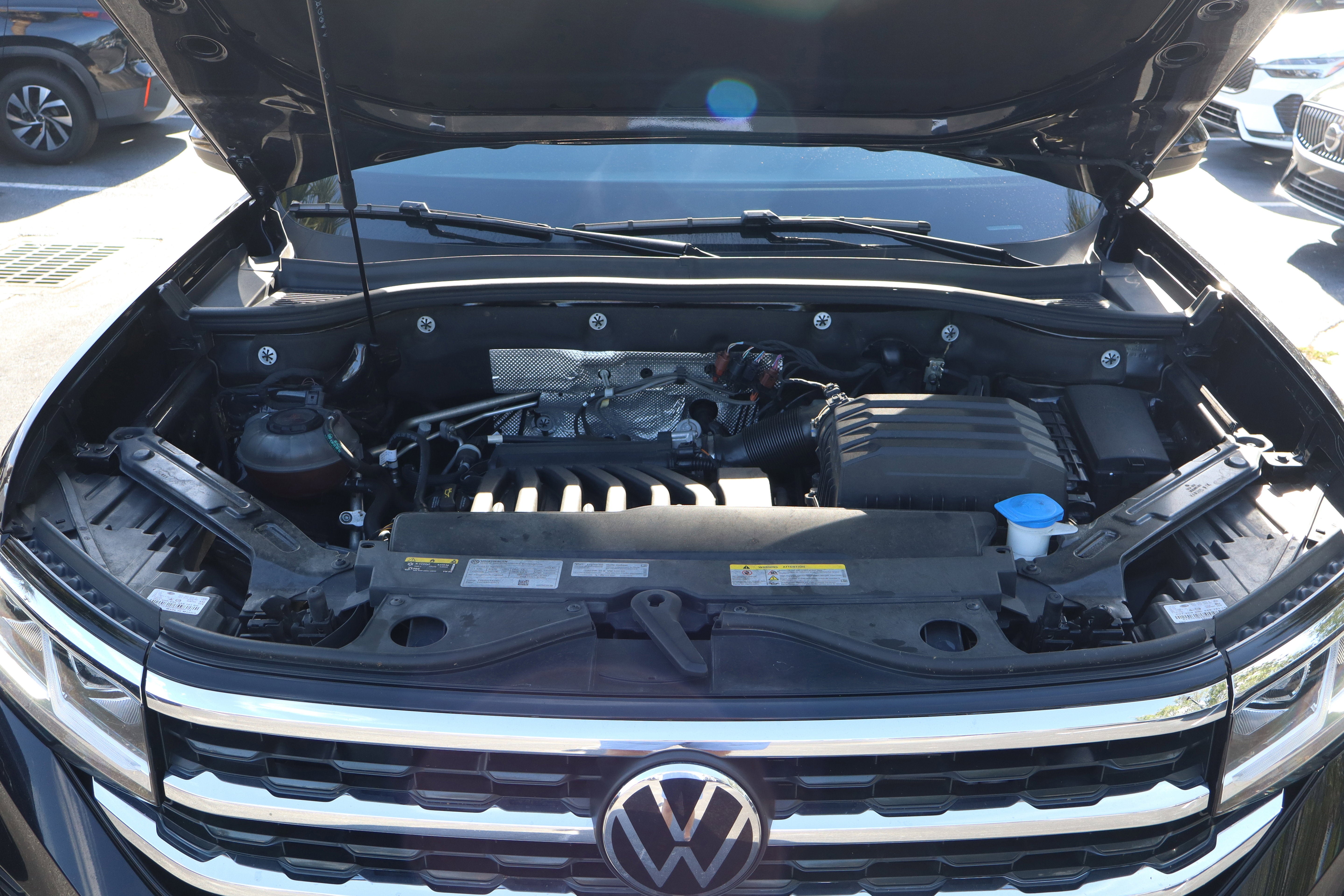 2023 Volkswagen Atlas 3.6L V6 SE w/Technology