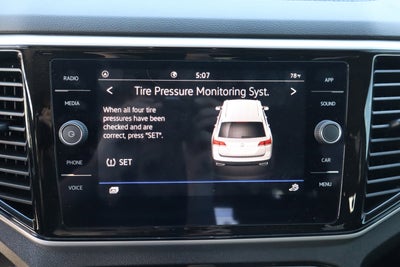 2023 Volkswagen Atlas 3.6L V6 SE w/Technology