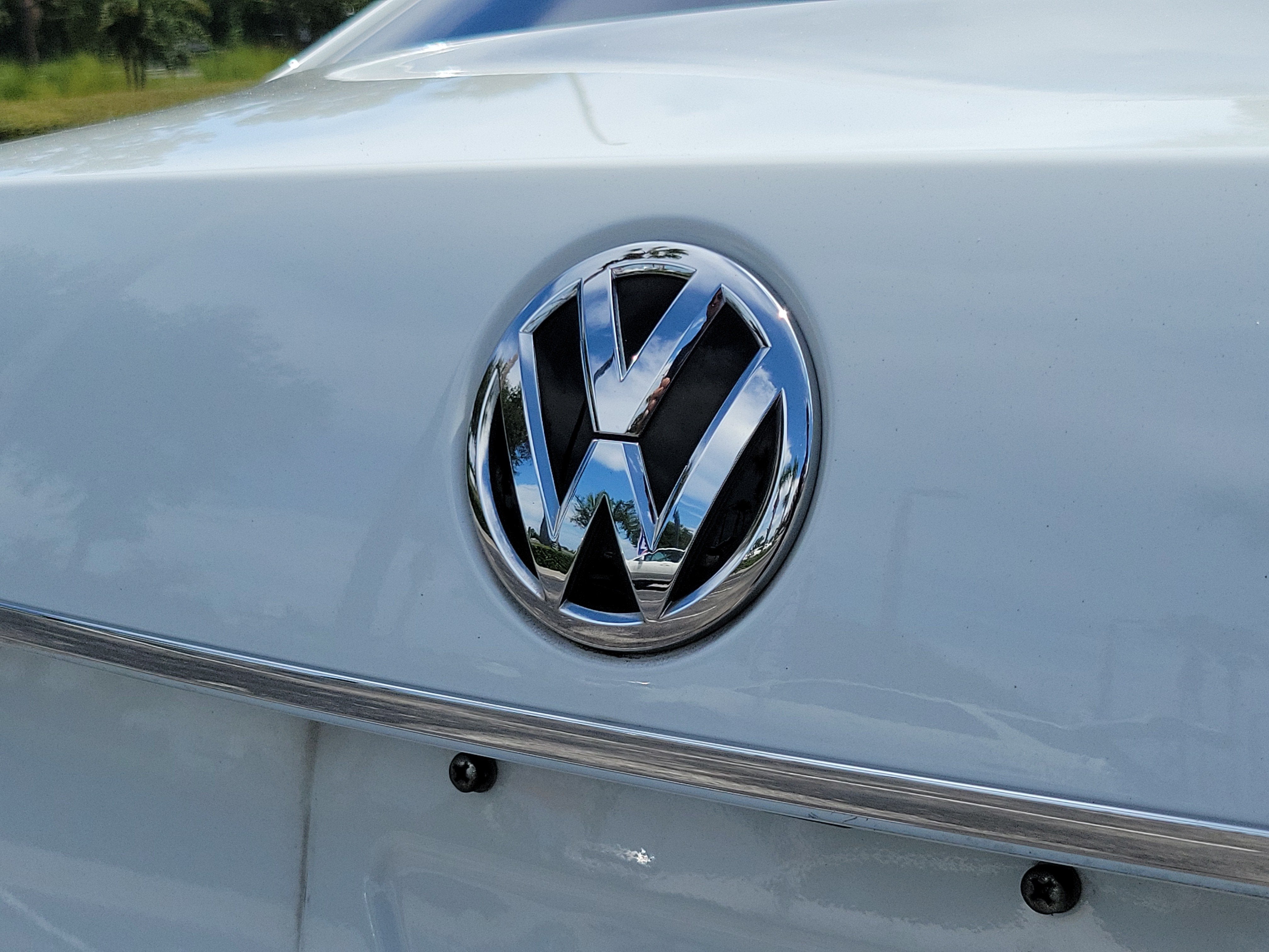 2017 Volkswagen Passat R-Line w/Comfort Pkg