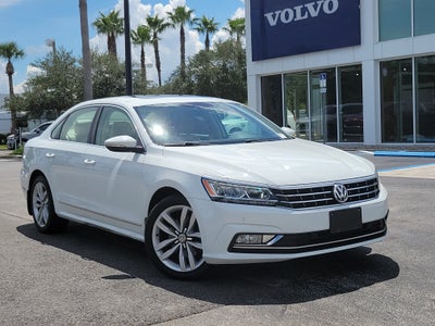 2017 Volkswagen Passat 1.8T SE w/Technology