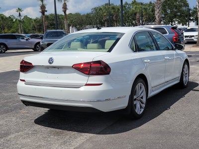 2017 Volkswagen Passat 1.8T SE w/Technology