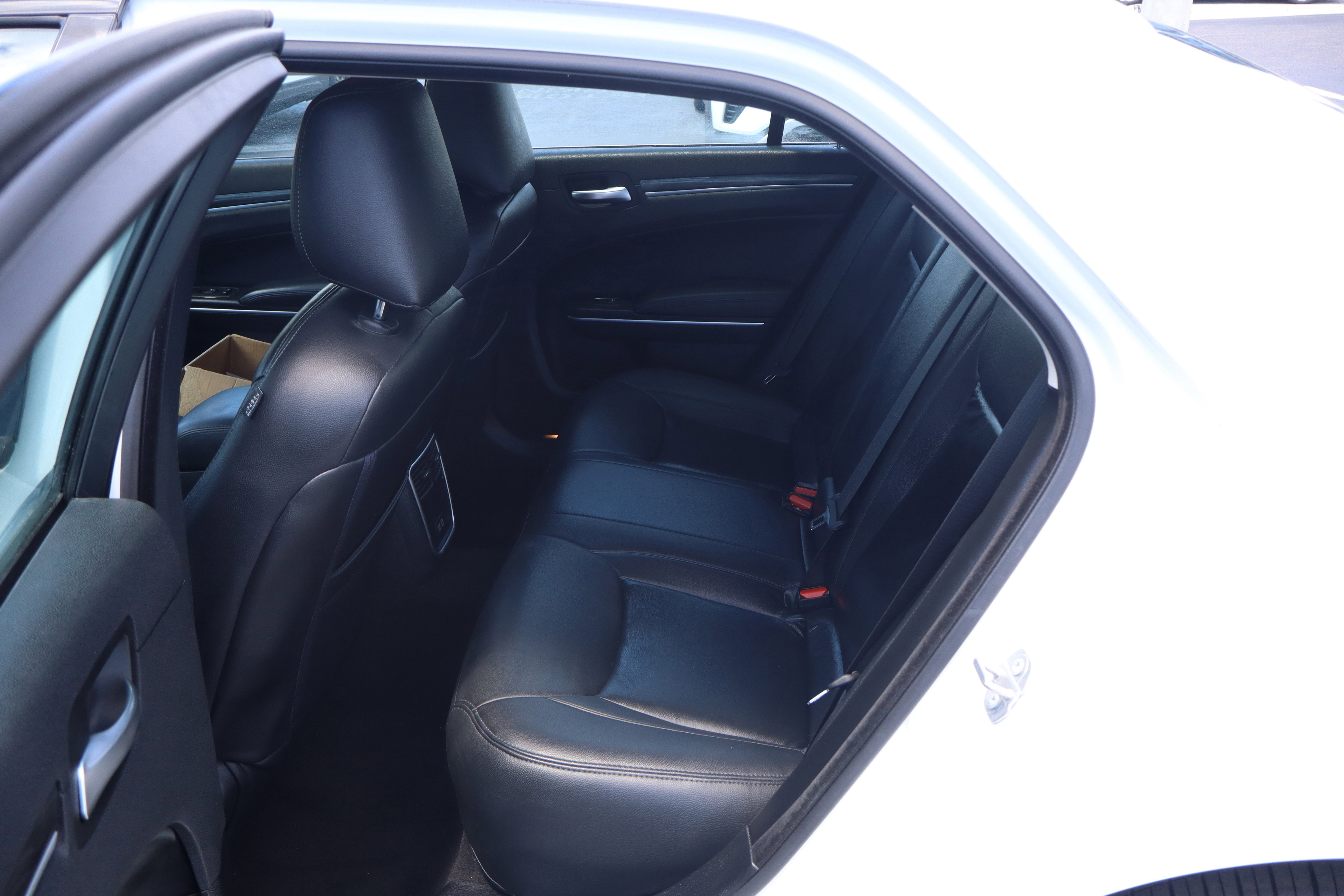 2021 Chrysler 300 Touring
