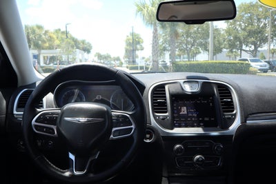 2021 Chrysler 300 Touring