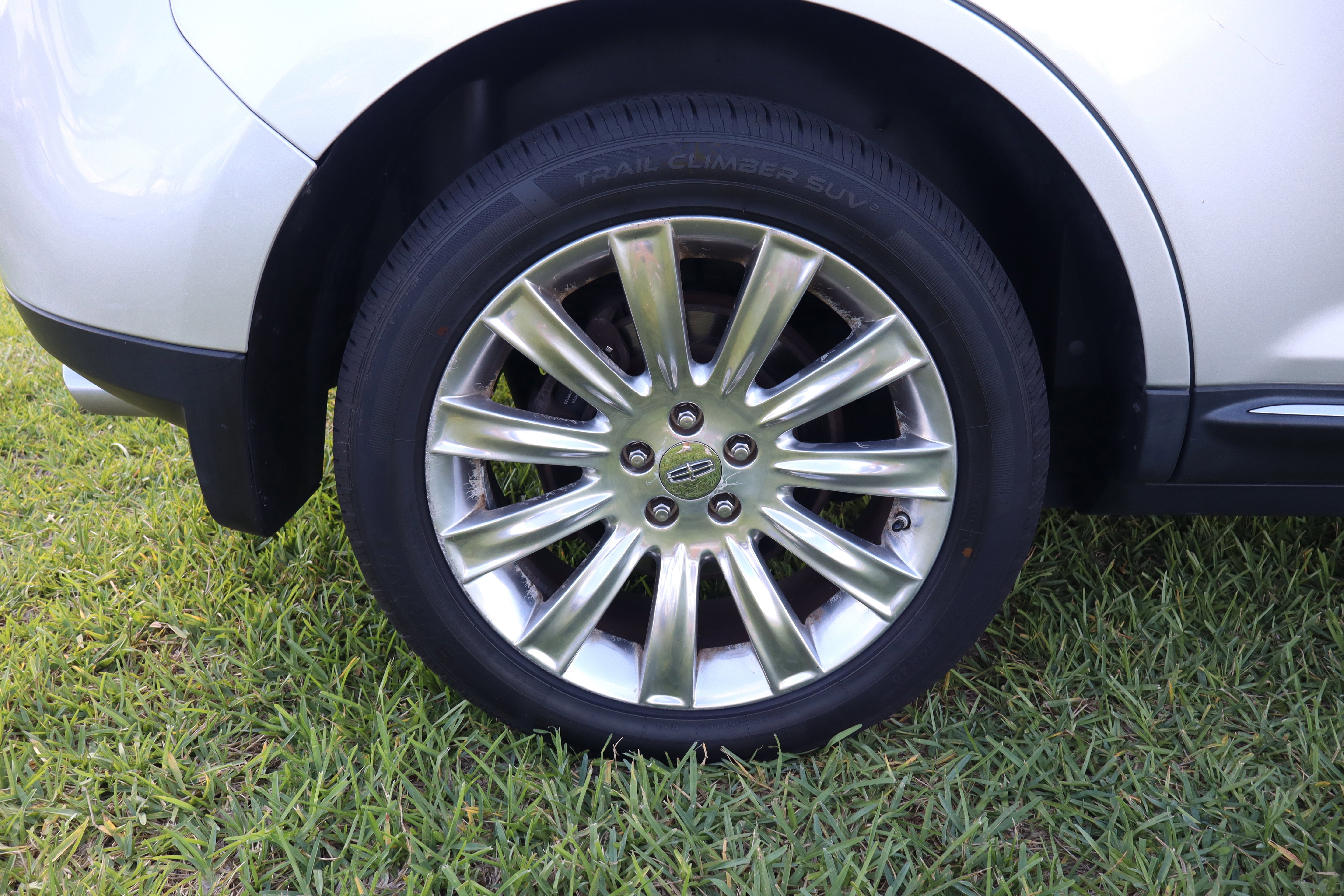 2013 Lincoln MKX AWD 4dr