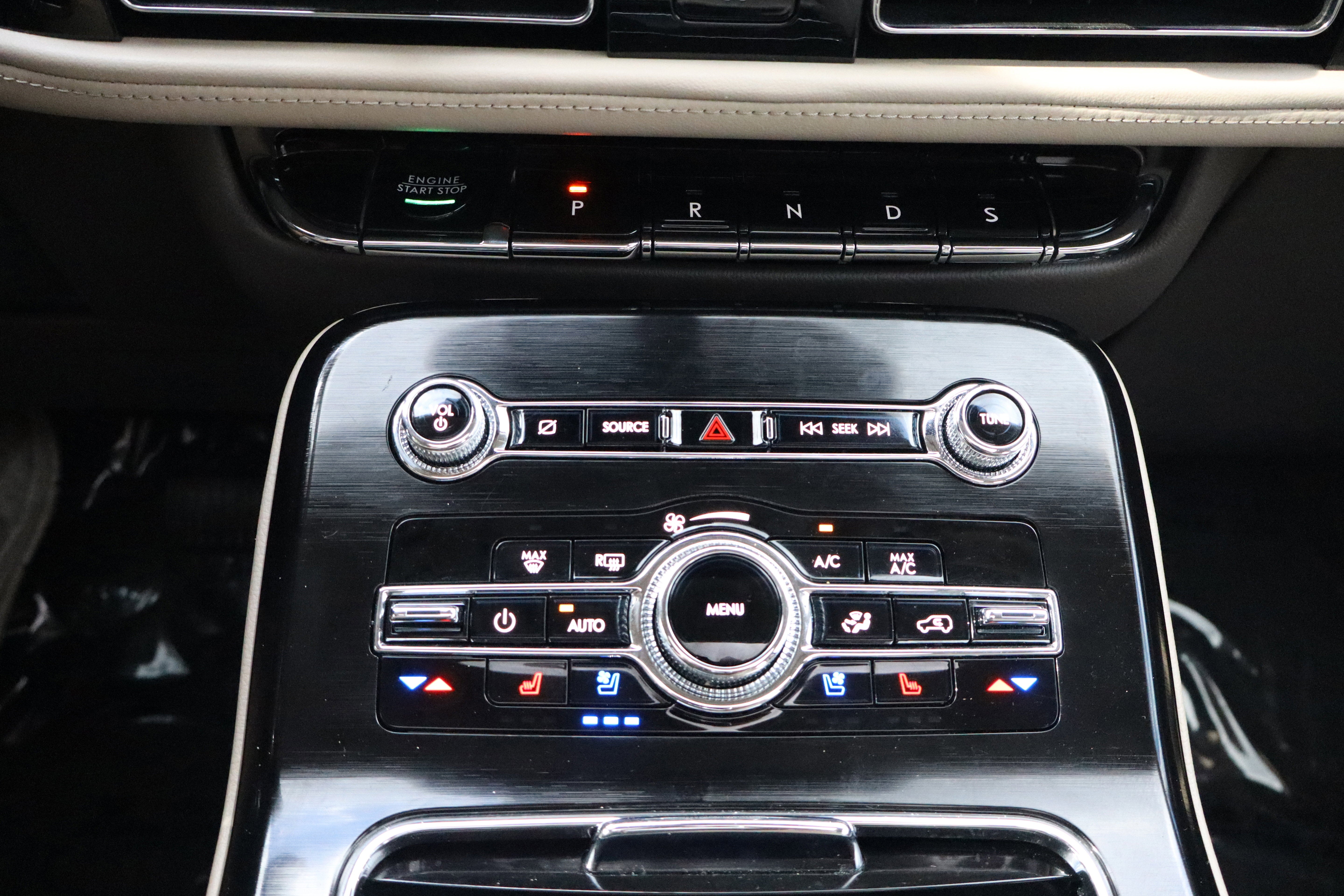 2021 Lincoln Nautilus Reserve