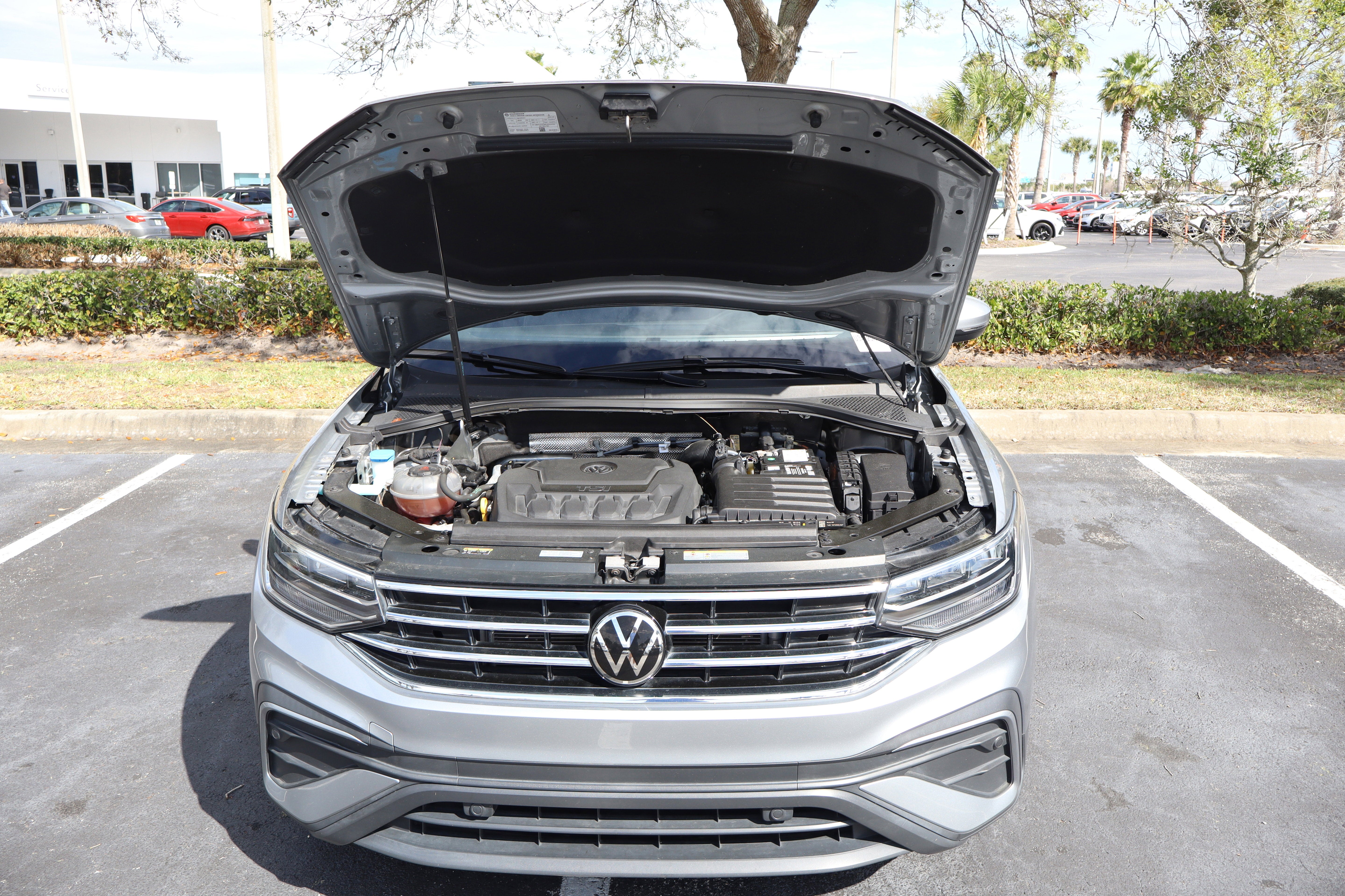 2022 Volkswagen Tiguan SE