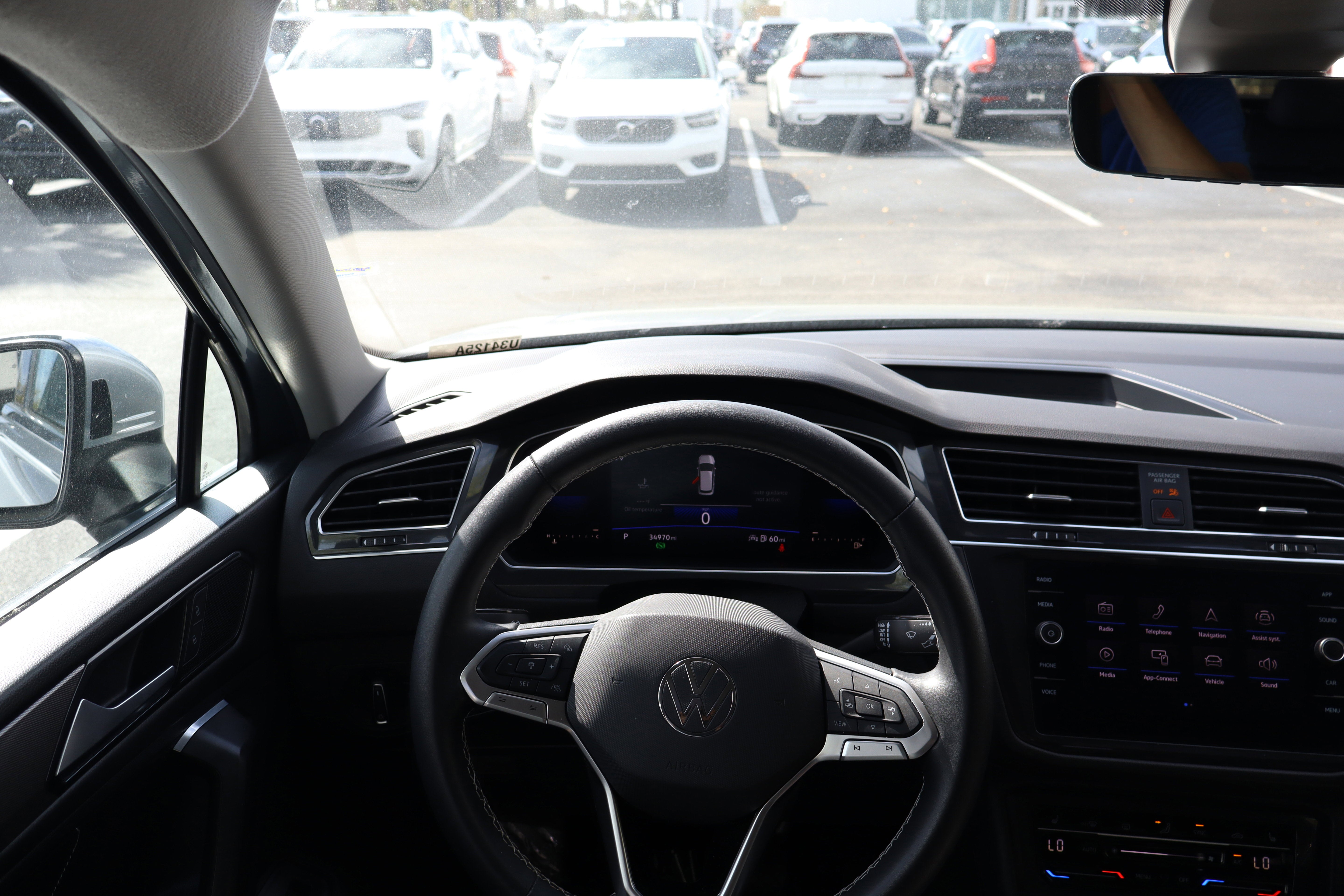 2022 Volkswagen Tiguan SE