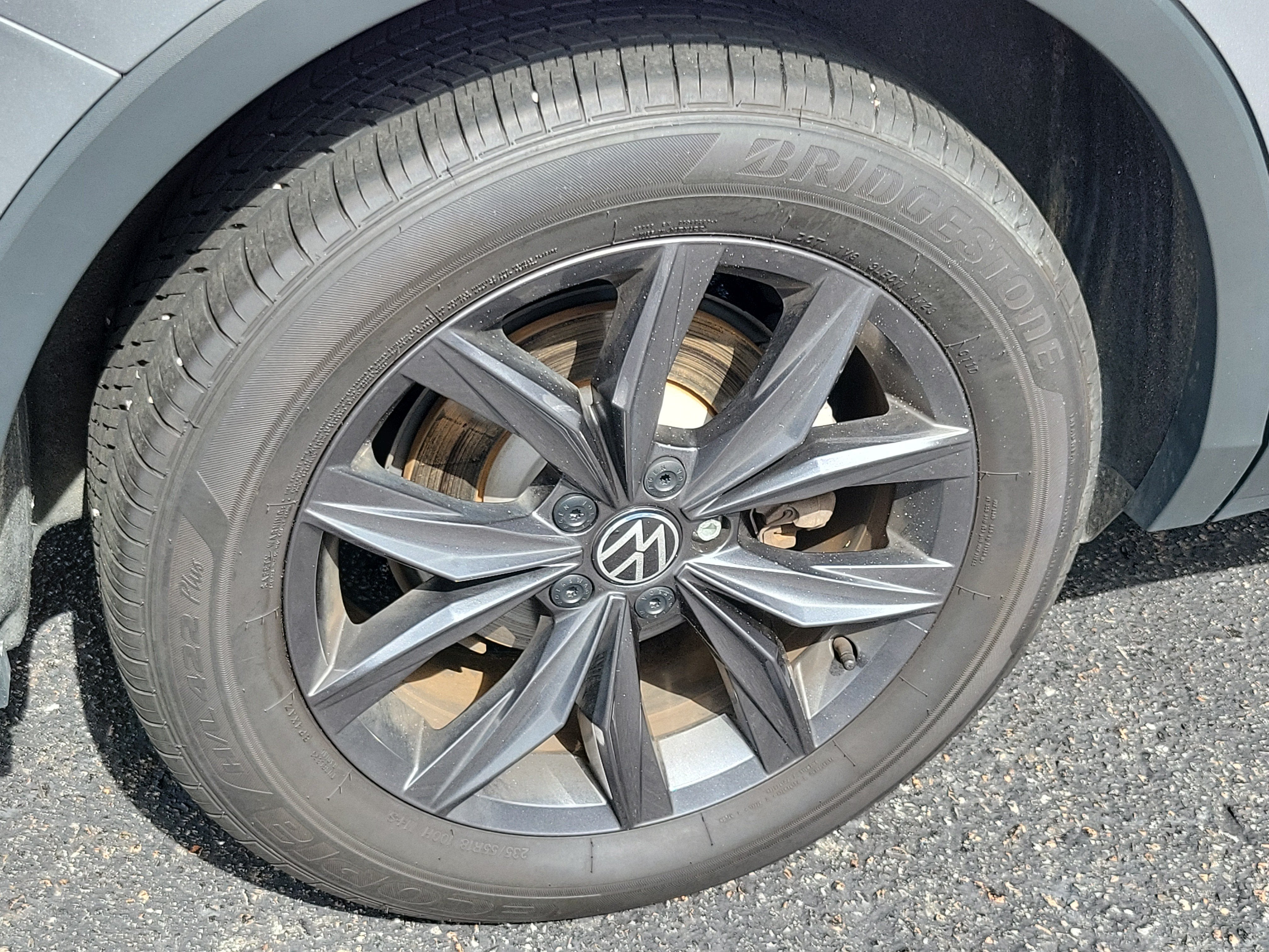 2023 Volkswagen Tiguan SE