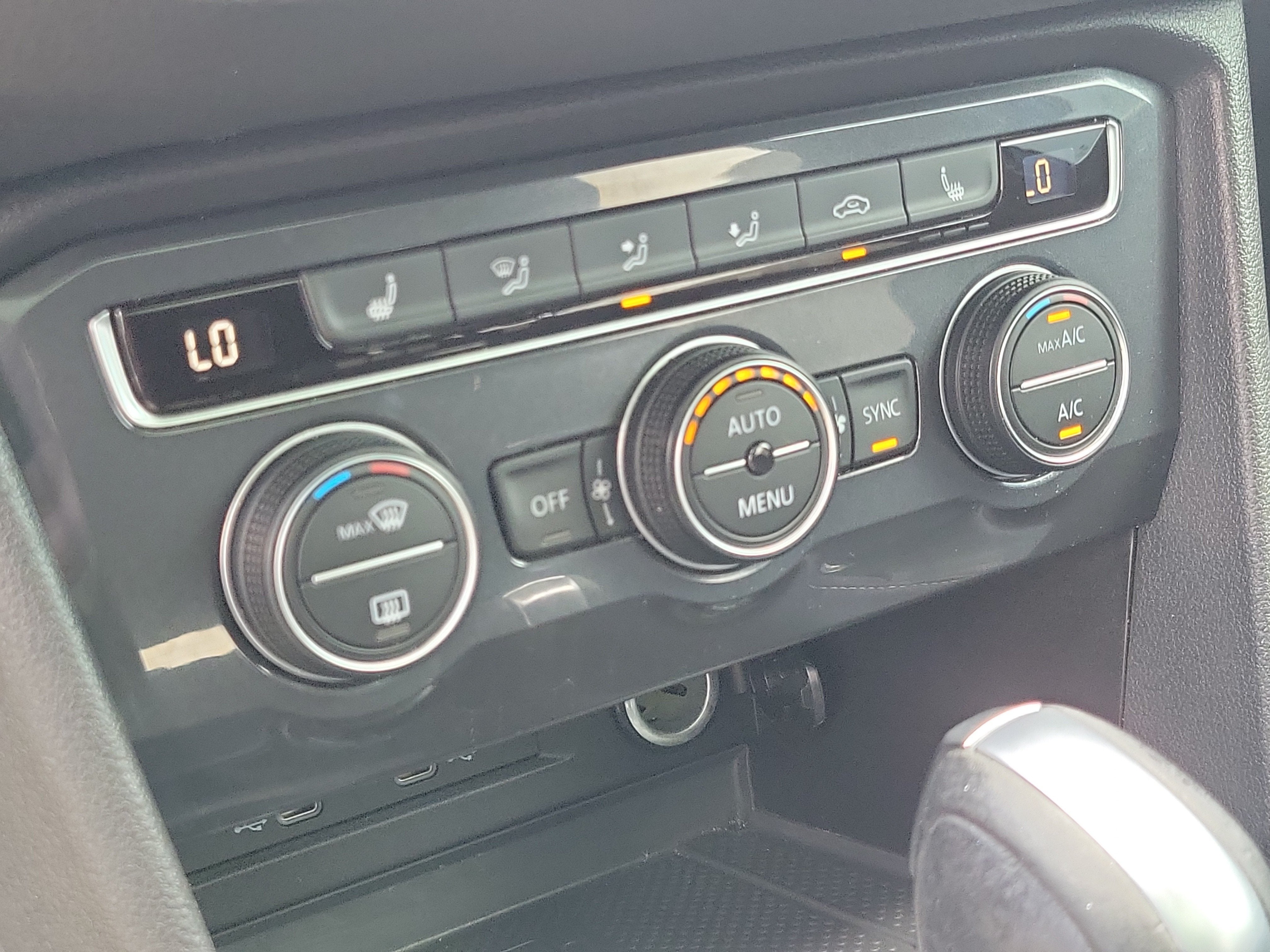 2021 Volkswagen Tiguan SE R-Line Black