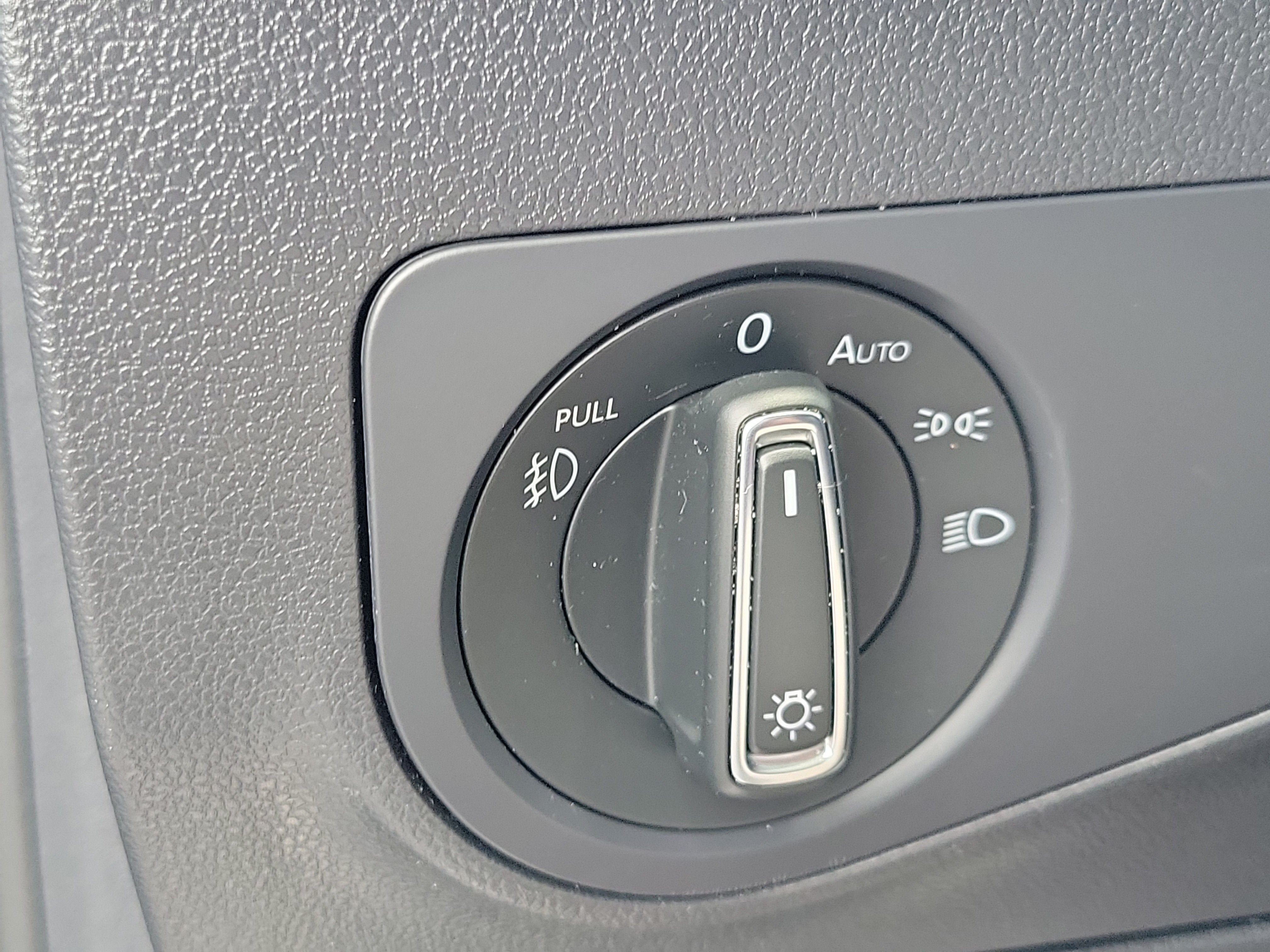 2021 Volkswagen Tiguan SE R-Line Black