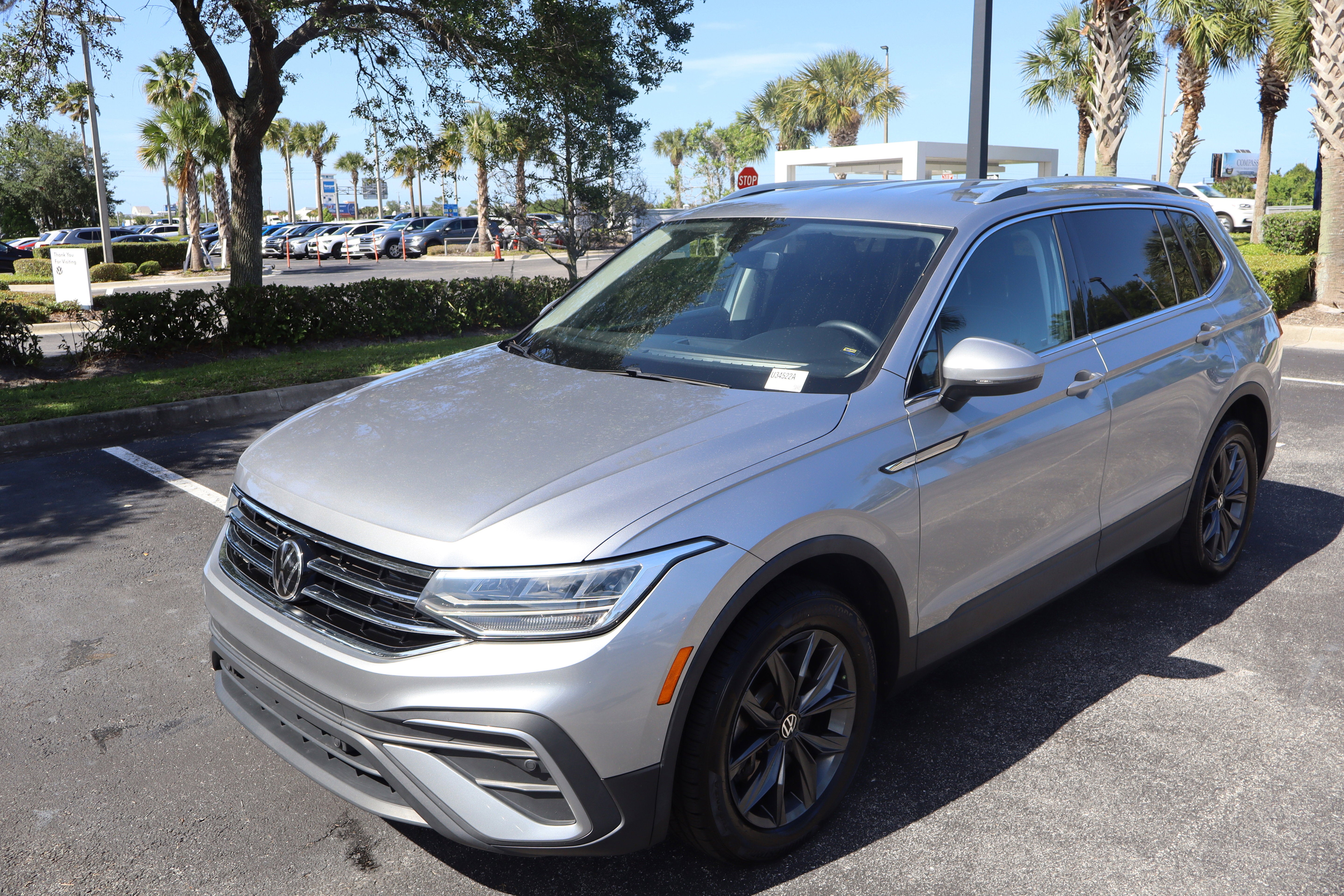 2023 Volkswagen Tiguan SE