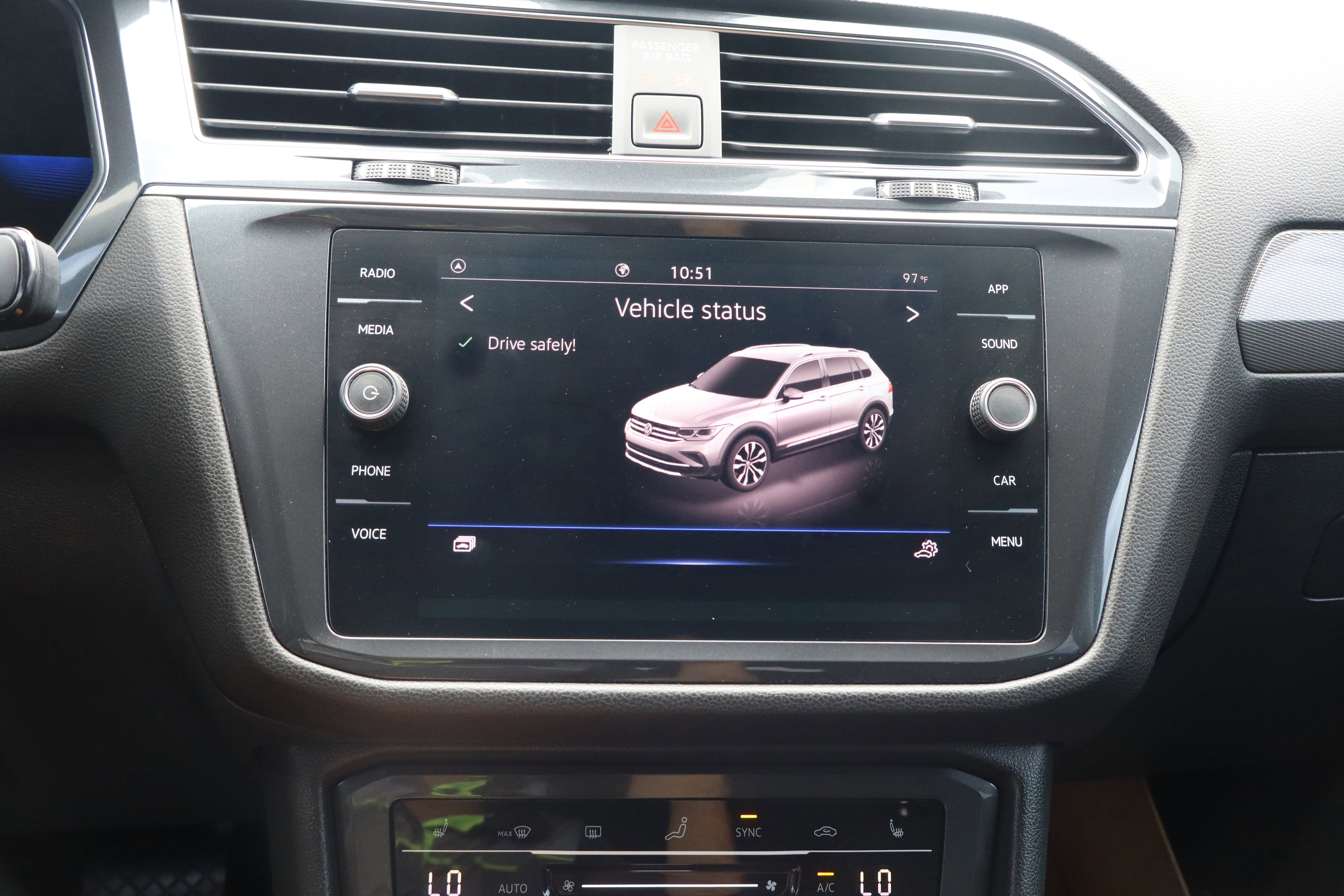 2023 Volkswagen Tiguan SE