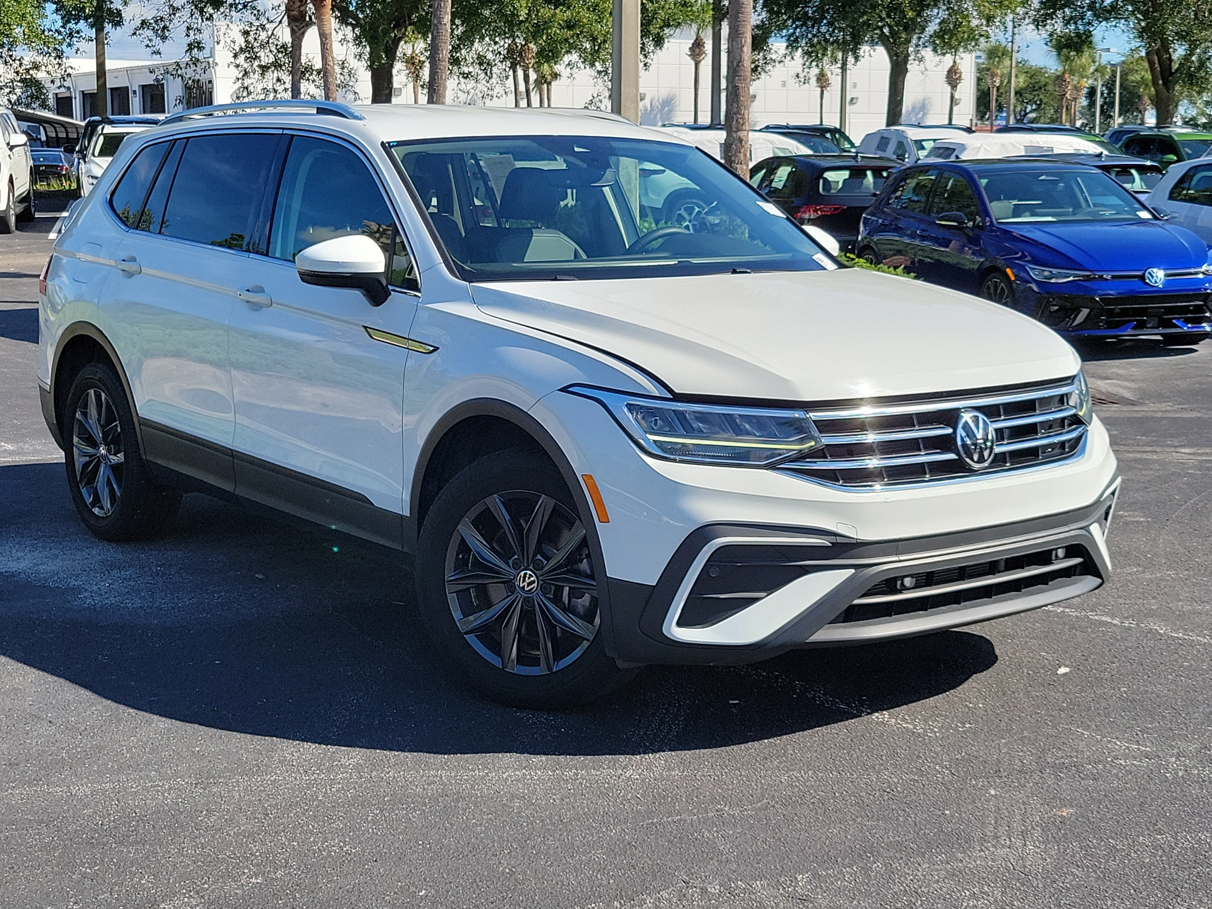 2022 Volkswagen Tiguan SE