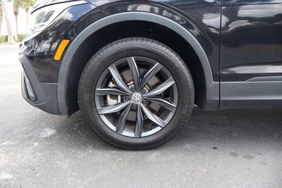 2023 Volkswagen Tiguan SE