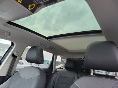 2026 Volkswagen Taos SE Black