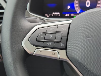 2026 Volkswagen Taos SE Black