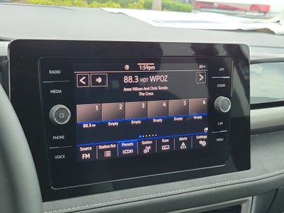 2026 Volkswagen Taos SE Black