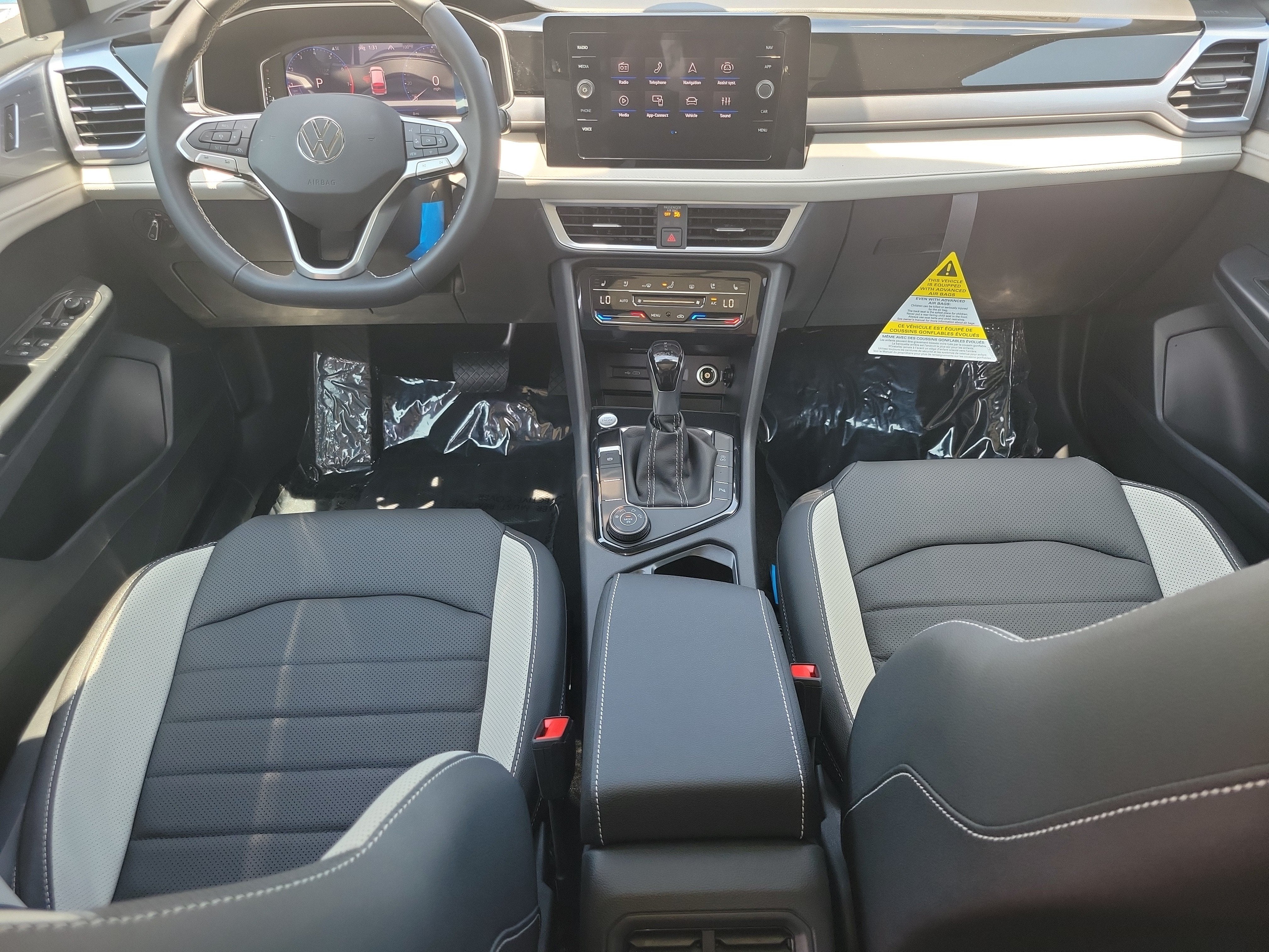 2026 Volkswagen Taos SEL