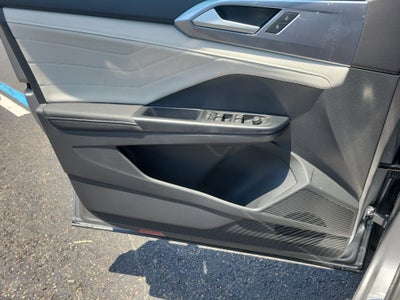 2026 Volkswagen Taos SEL
