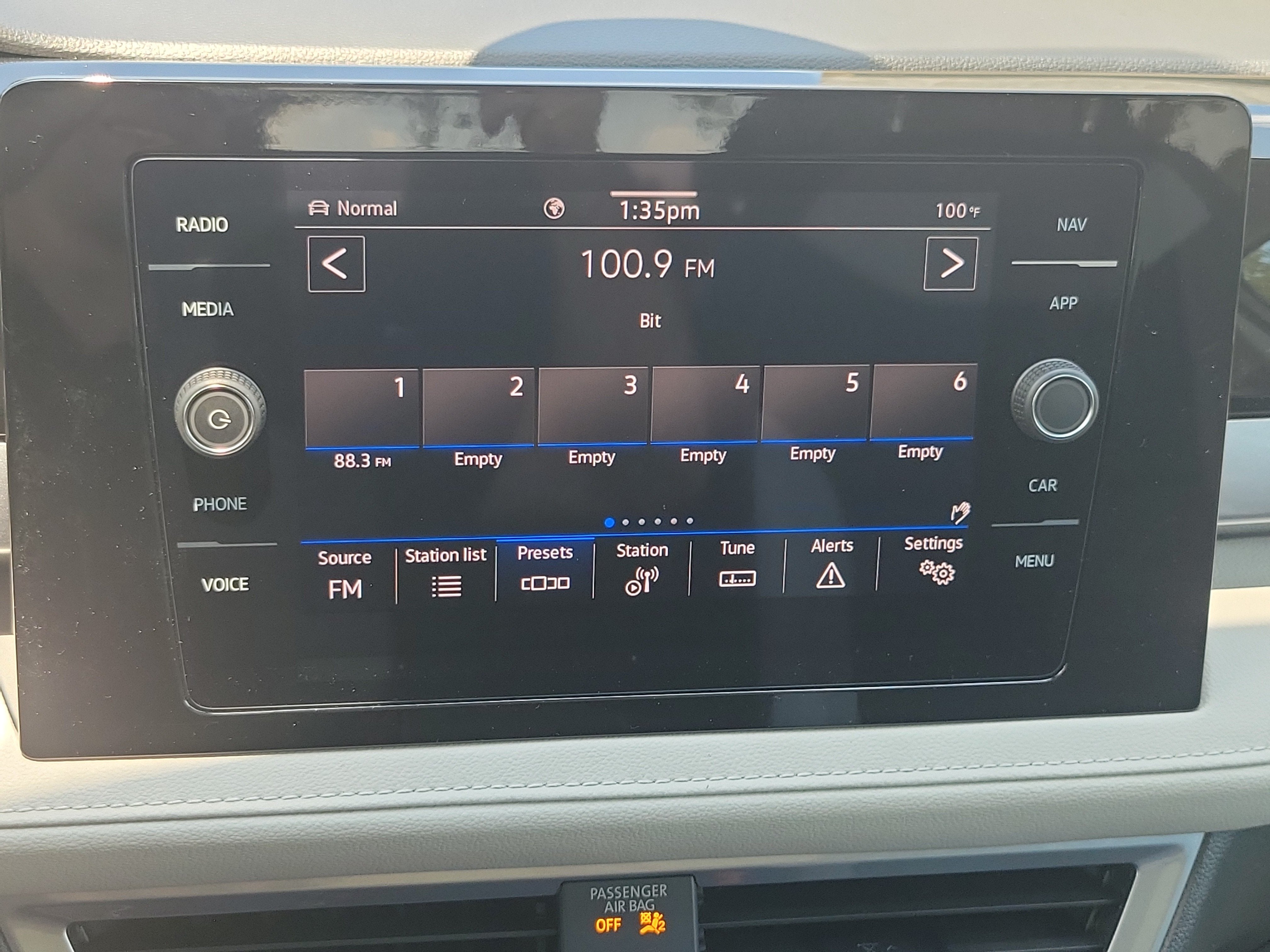 2026 Volkswagen Taos SEL