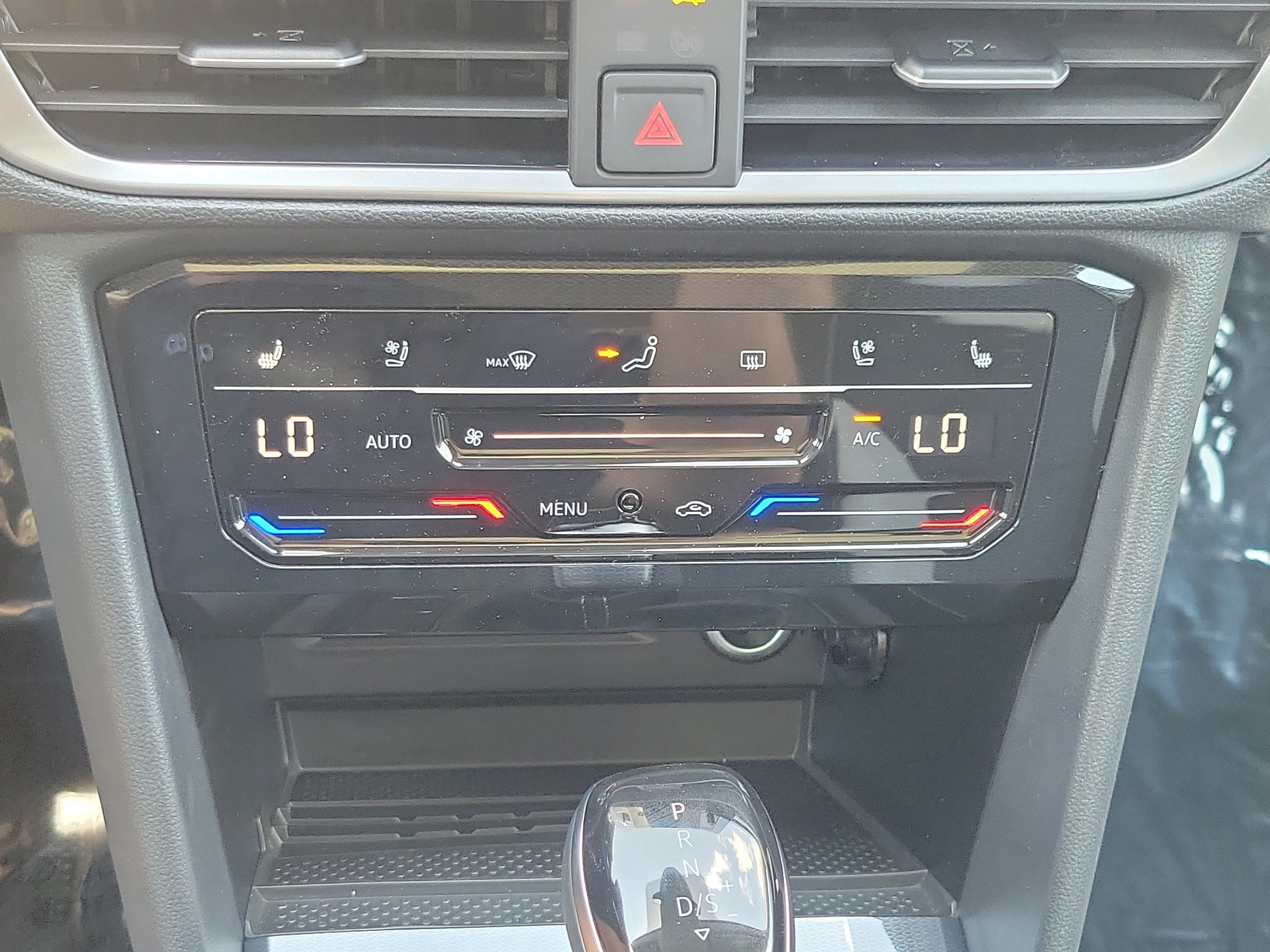2026 Volkswagen Taos SEL