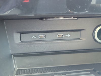 2026 Volkswagen Taos SEL