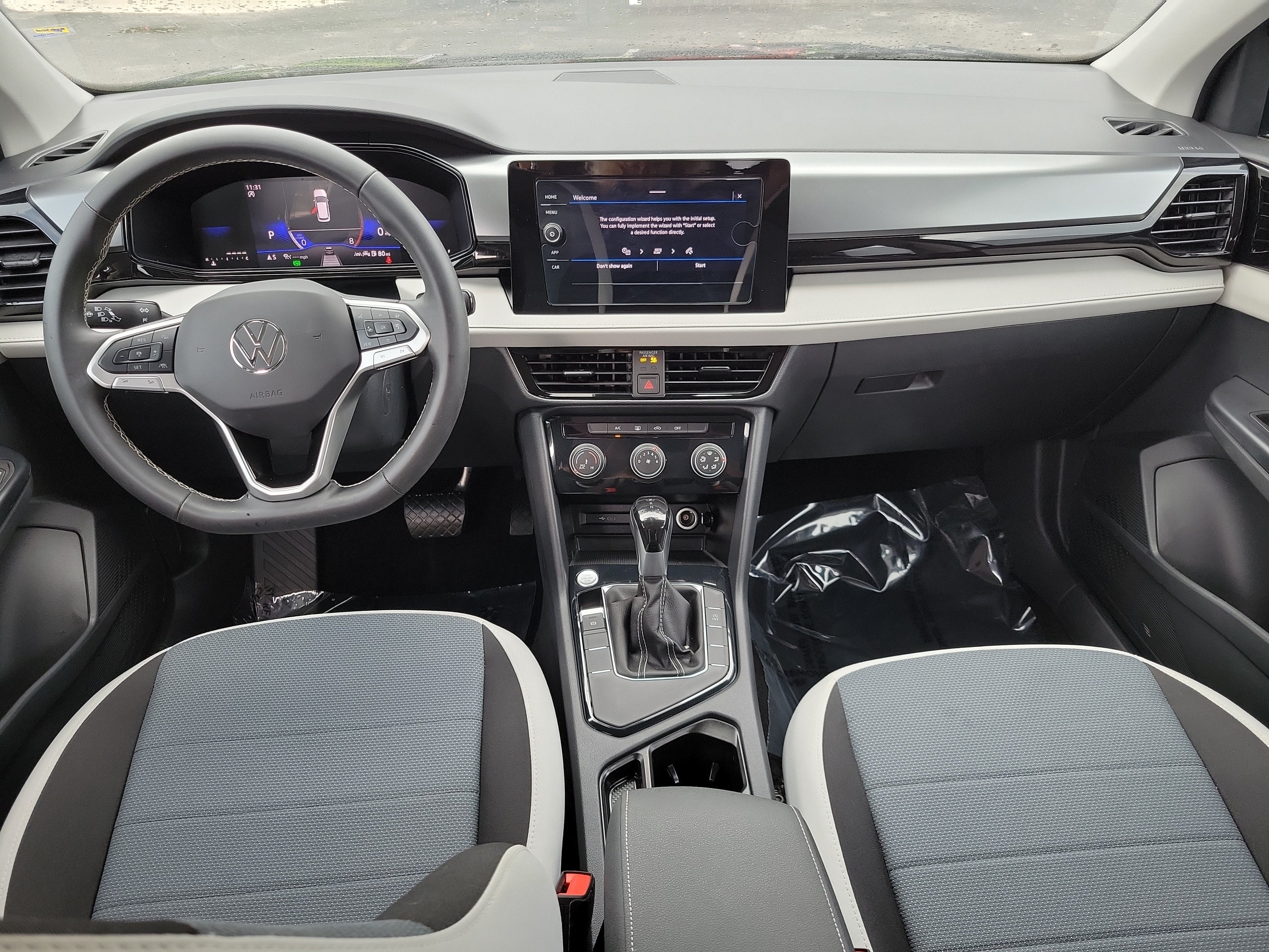 2025 Volkswagen Taos S
