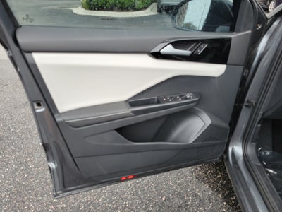 2025 Volkswagen Taos S