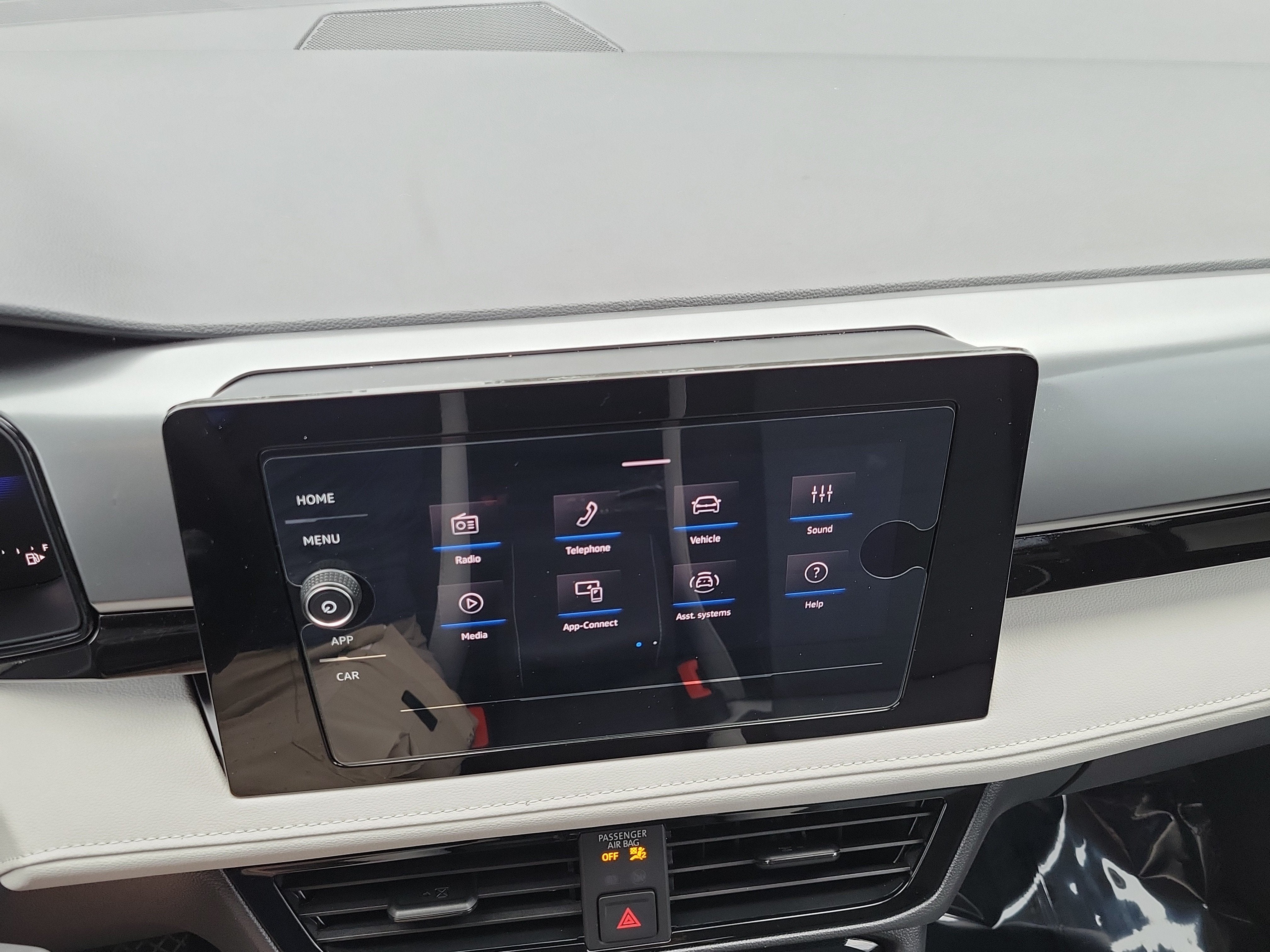 2025 Volkswagen Taos S