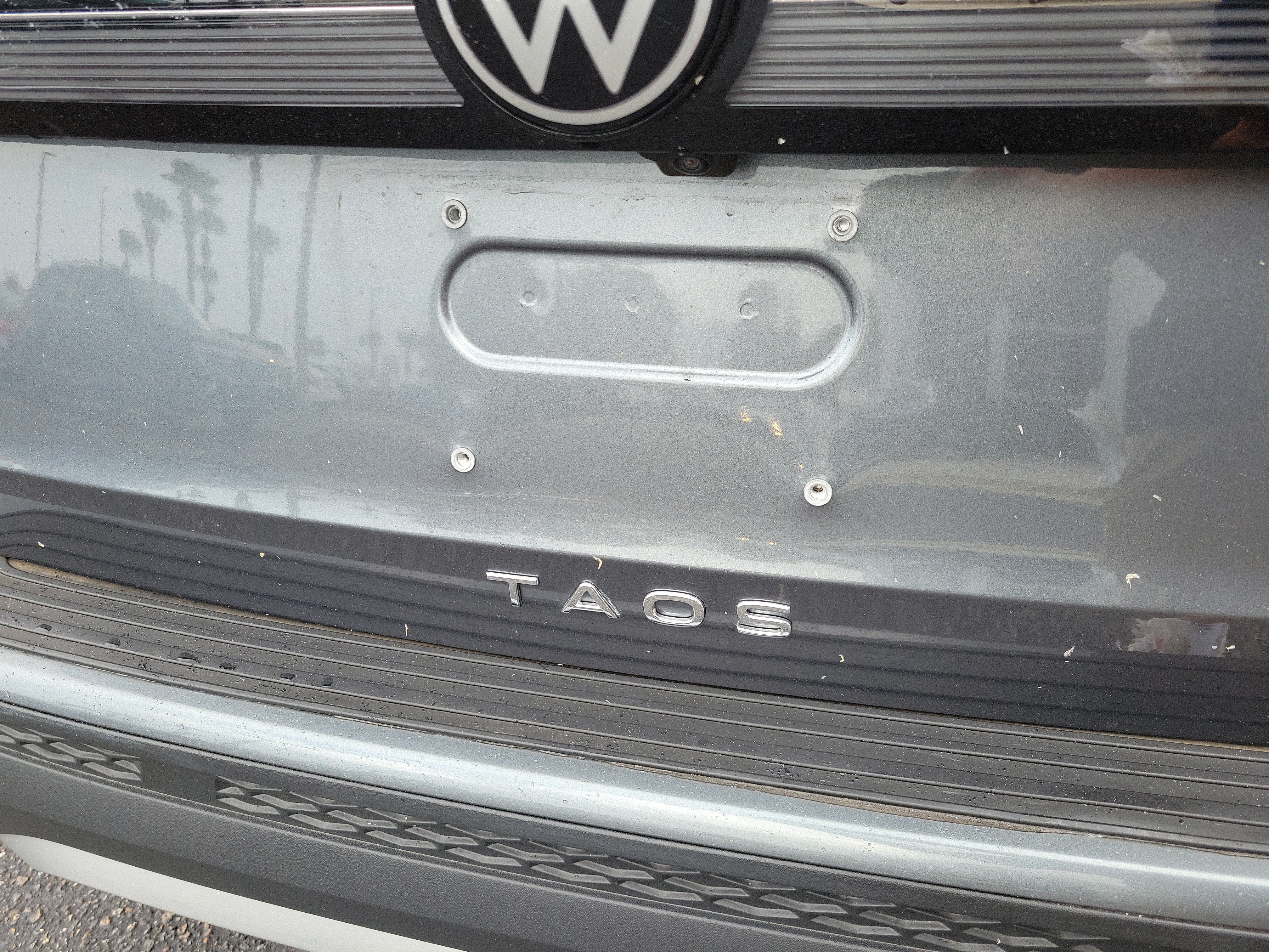 2025 Volkswagen Taos S