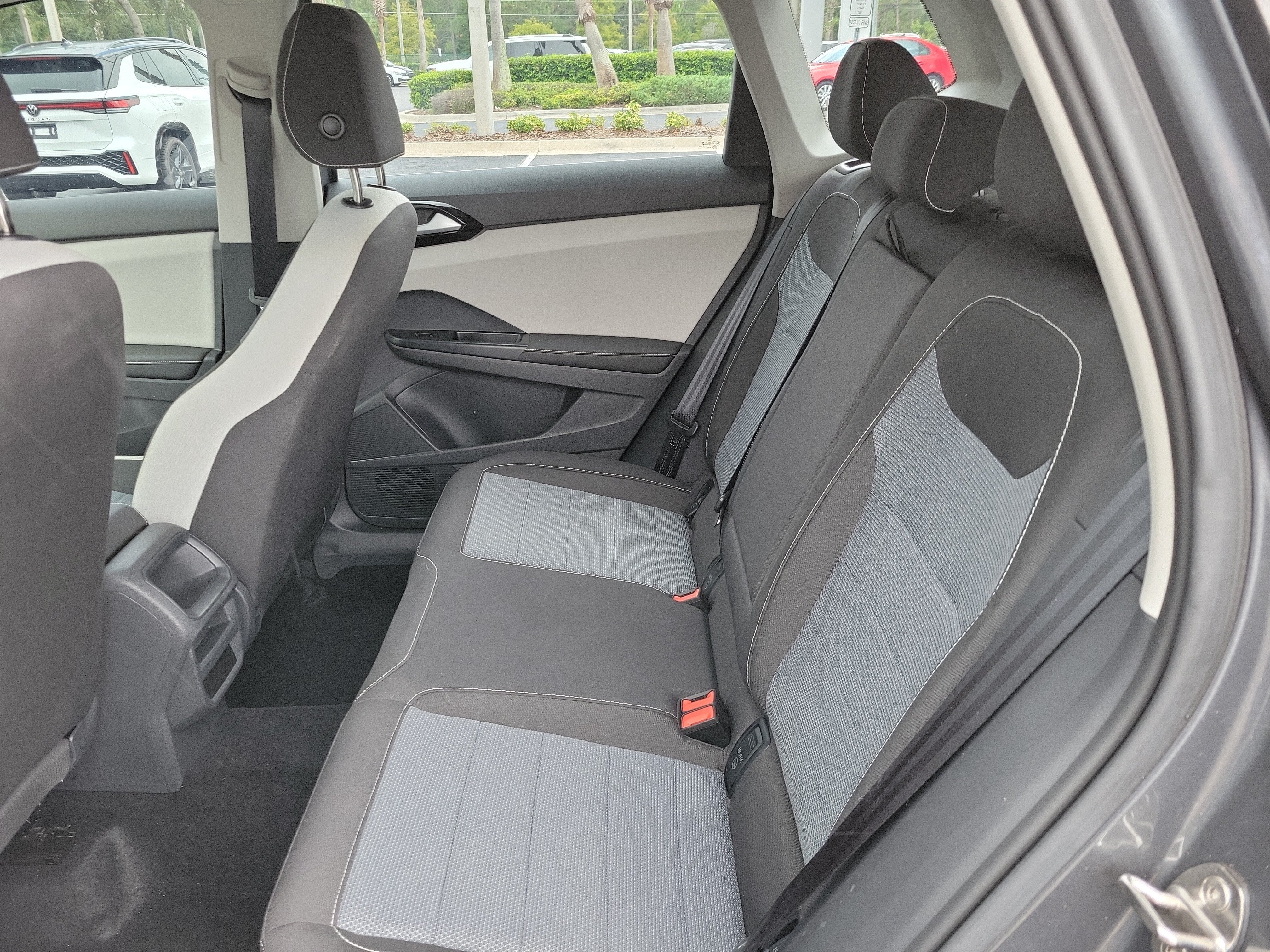 2025 Volkswagen Taos S