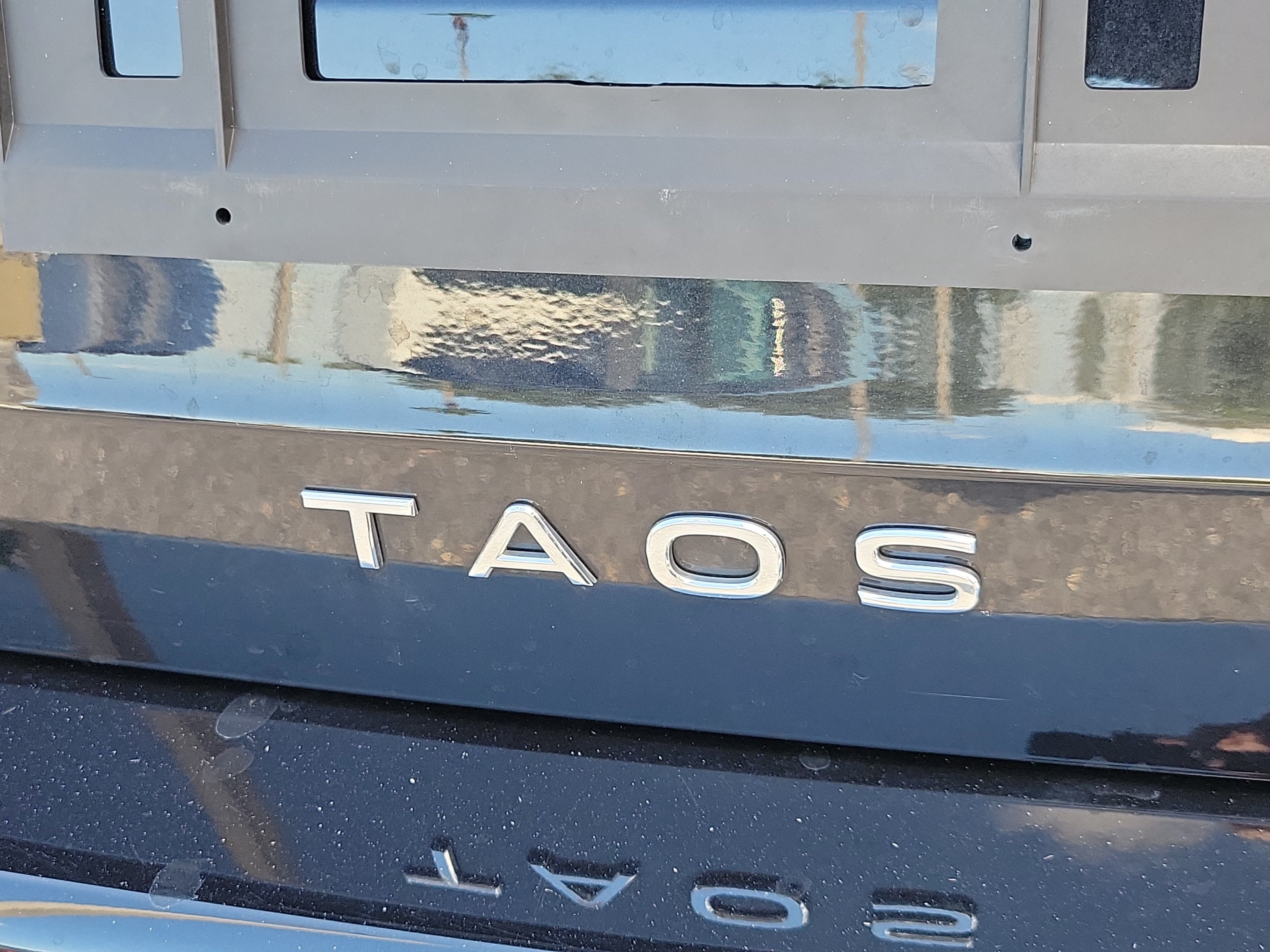 2024 Volkswagen Taos S