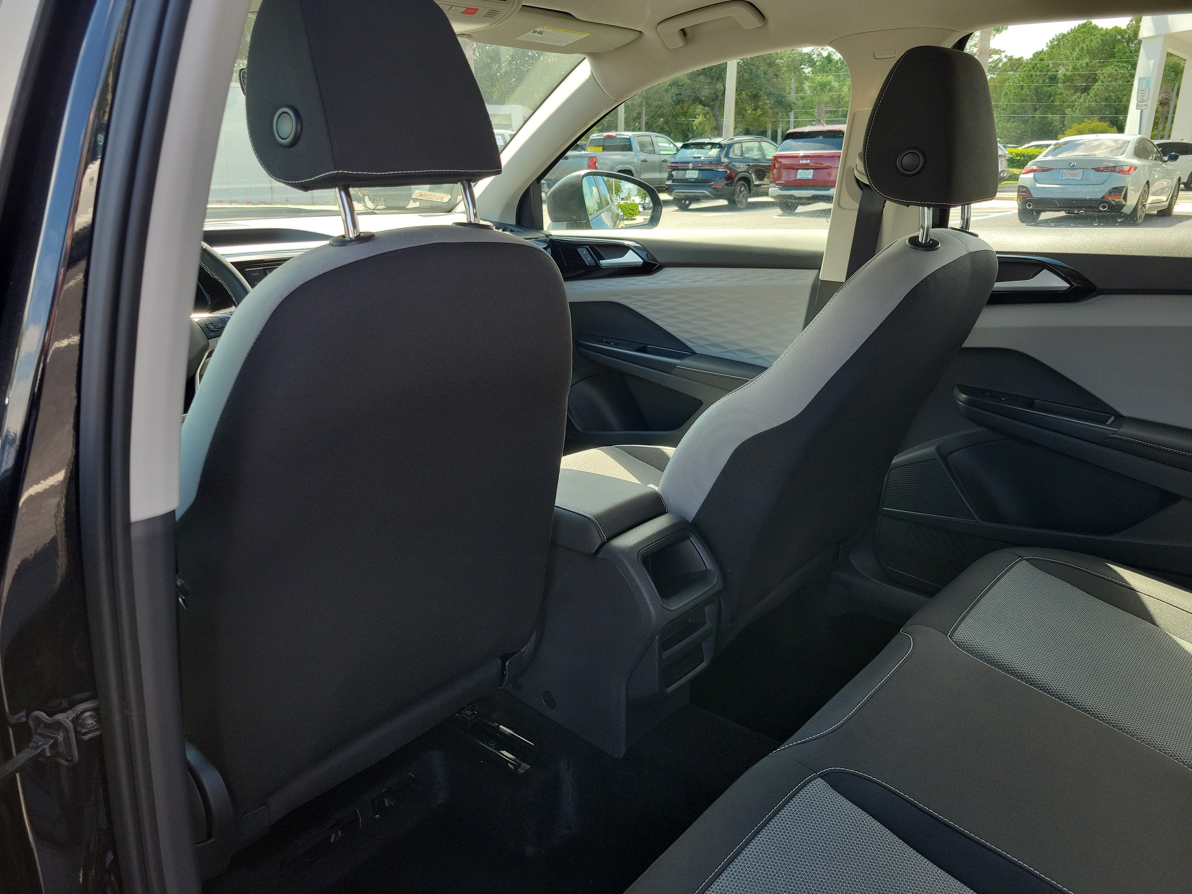 2024 Volkswagen Taos S