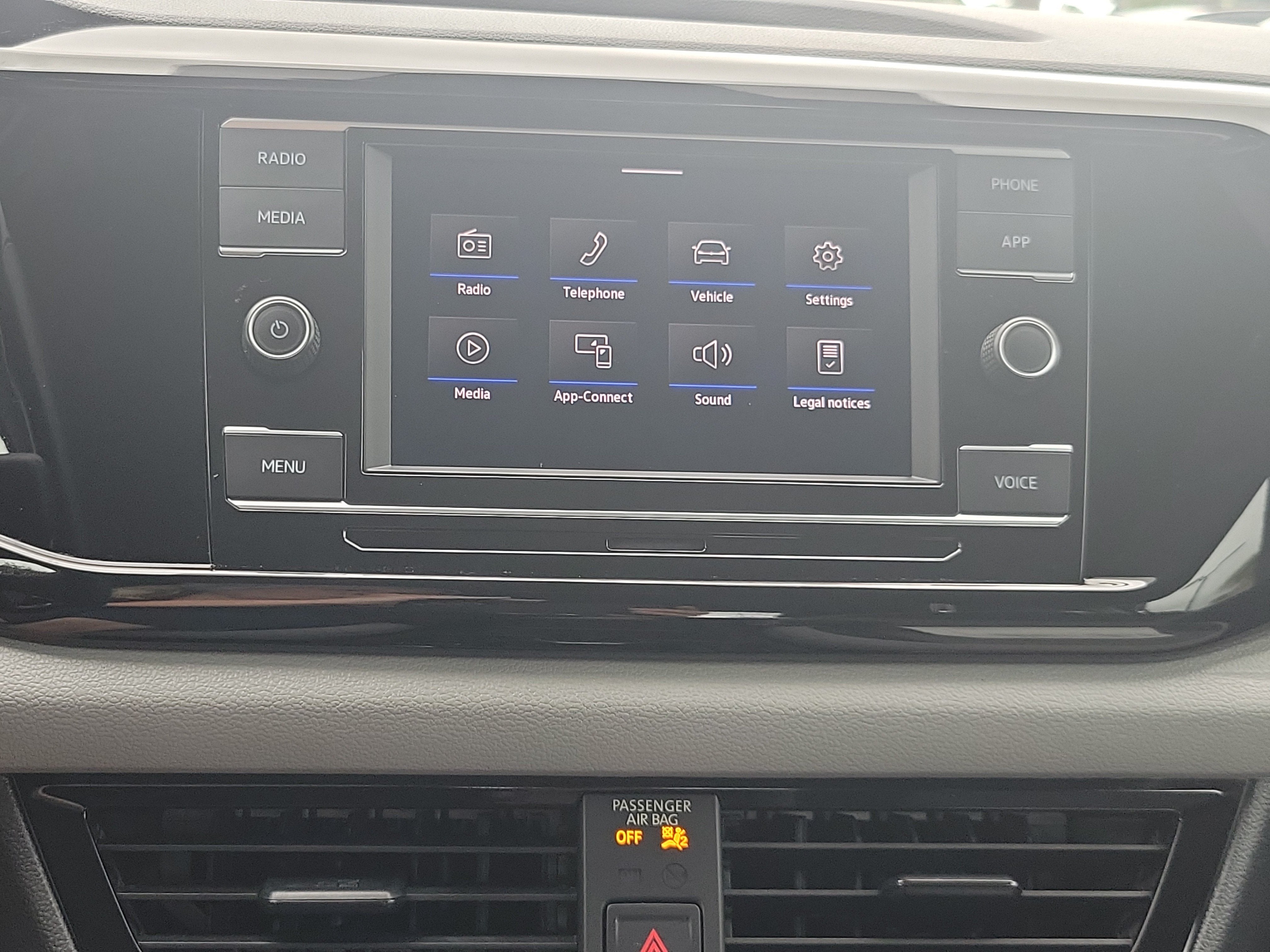 2024 Volkswagen Taos S
