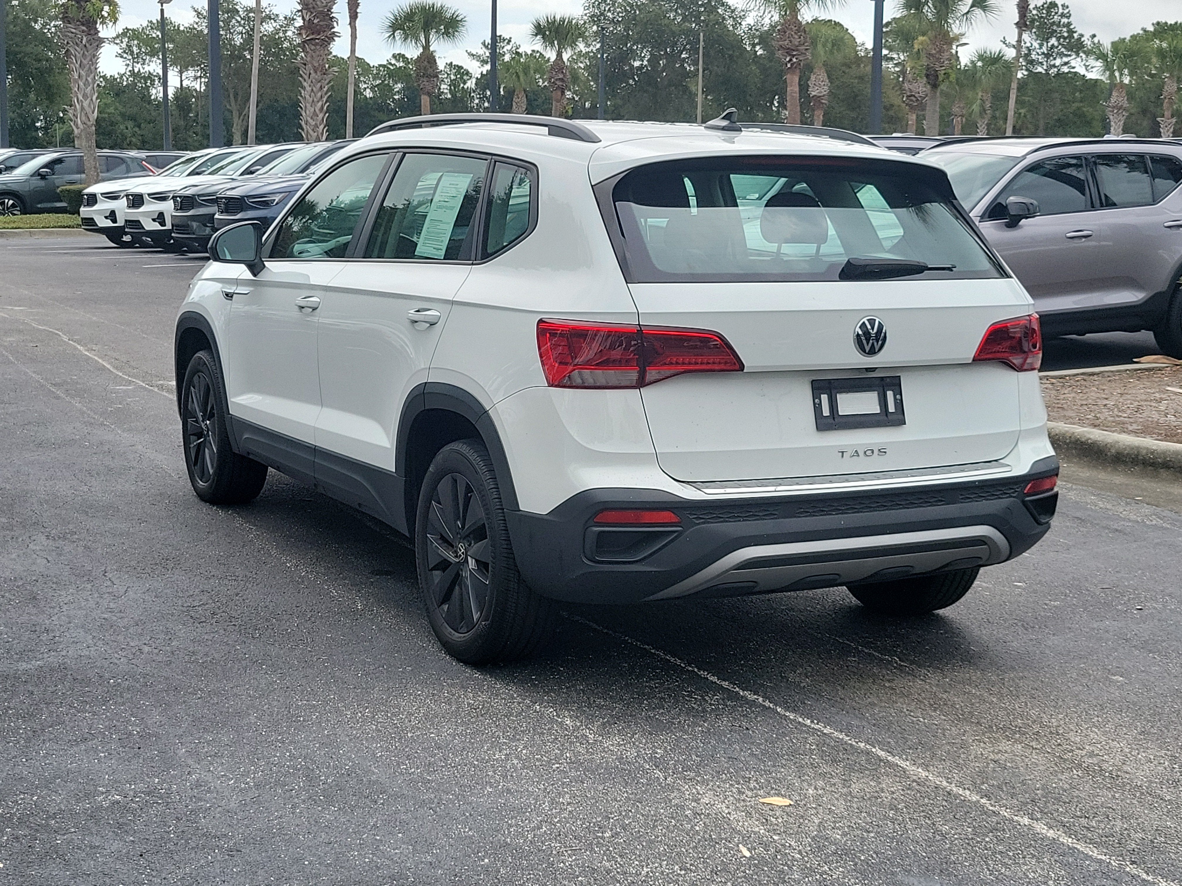 2024 Volkswagen Taos S