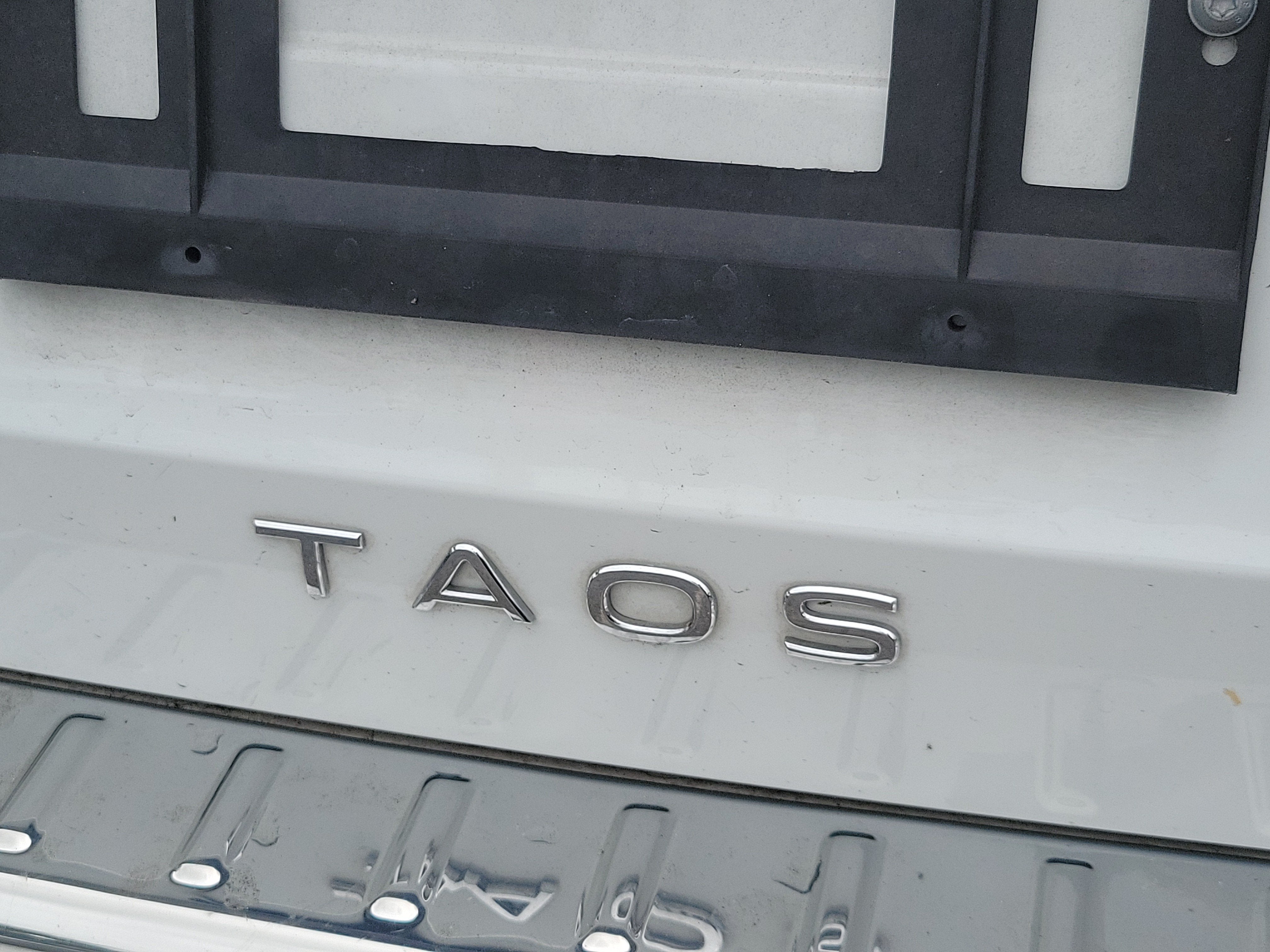 2024 Volkswagen Taos S