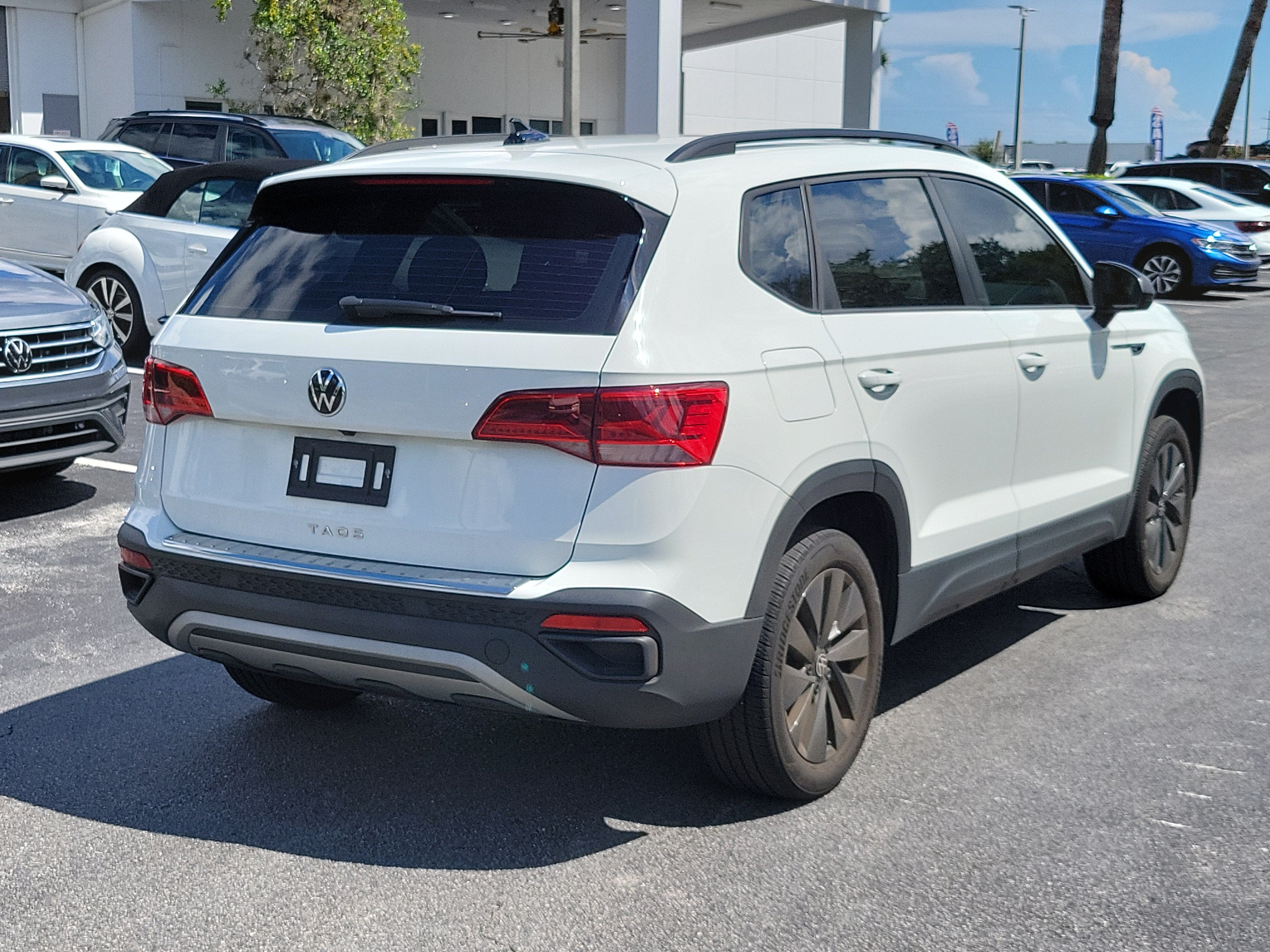 2024 Volkswagen Taos S