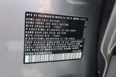 2024 Volkswagen Tiguan SE R-Line Black